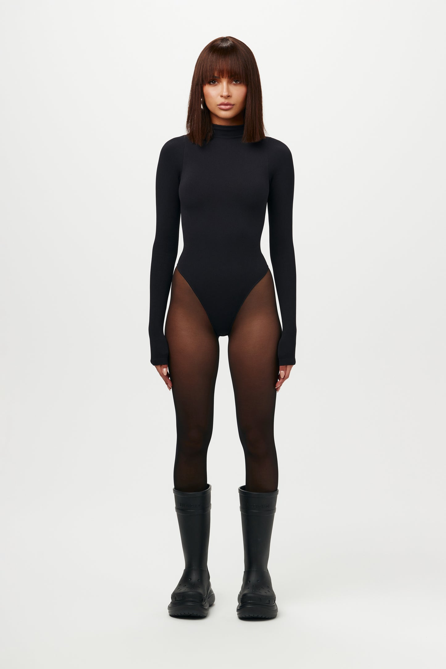 THE SEAMLESS BODYSUIT