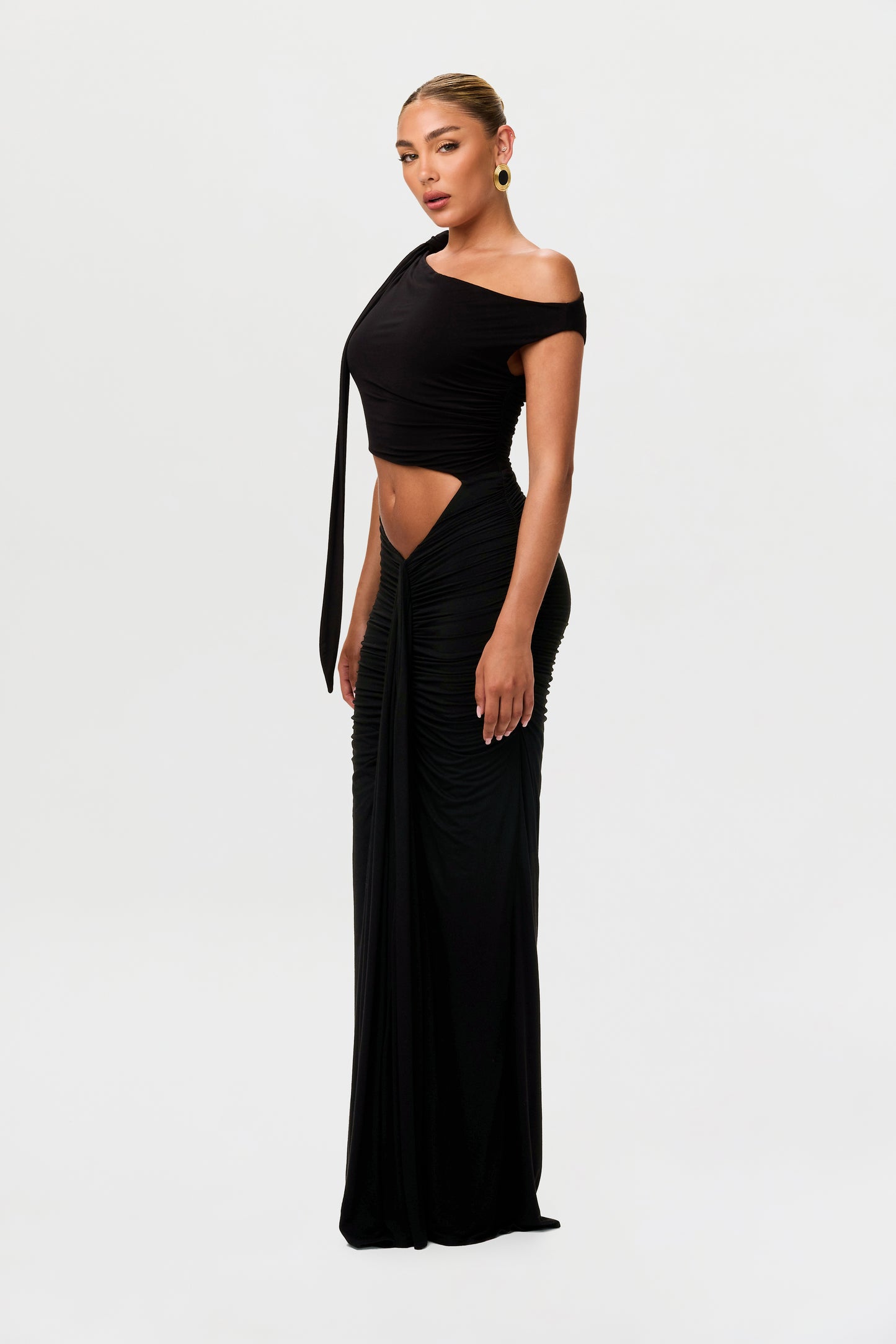 Smooth Off-Shoulder Asymmetric Dress