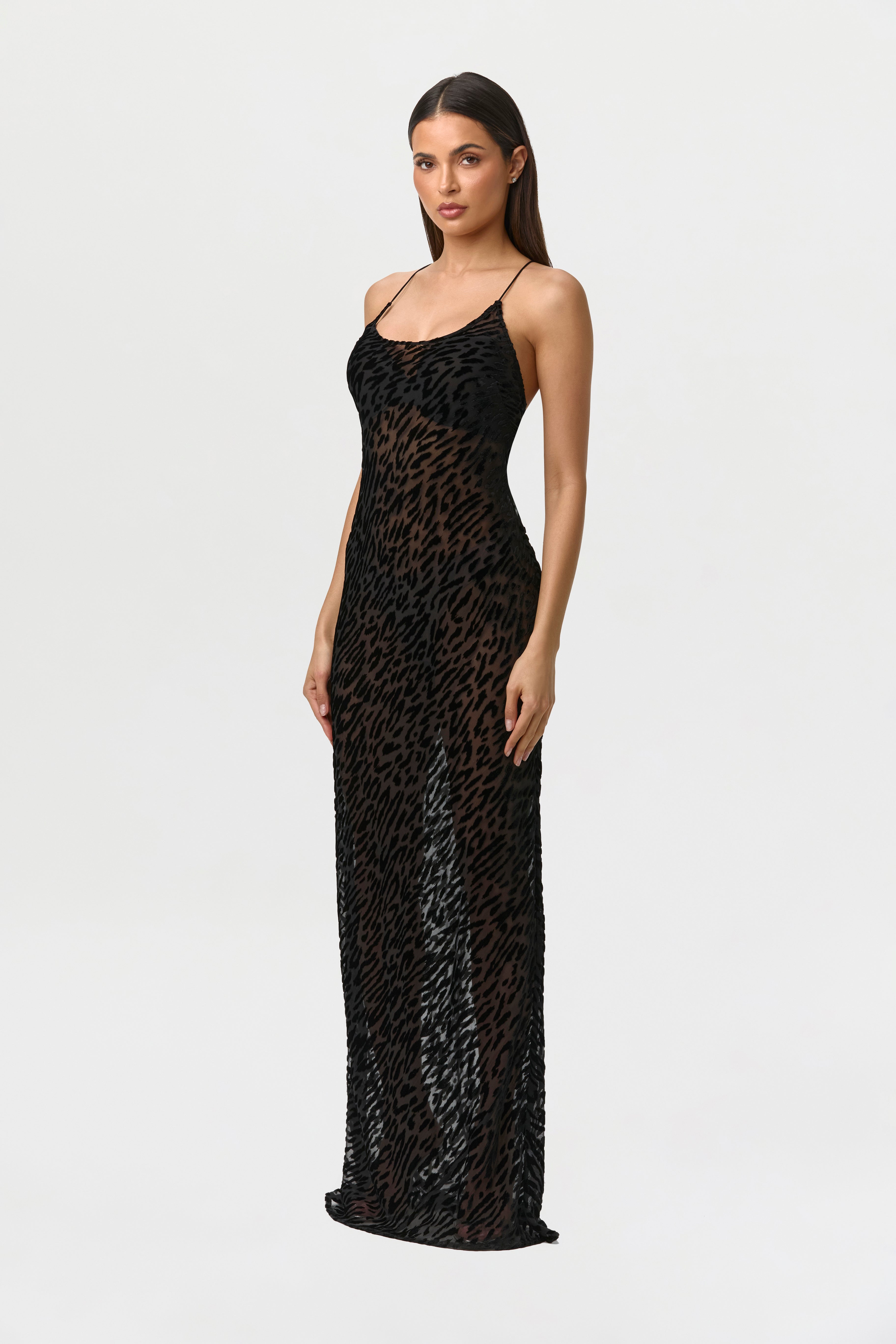 lace up maxi dress Cable & Gauge Women's Lace Up V Neck Printed Maxi Dress