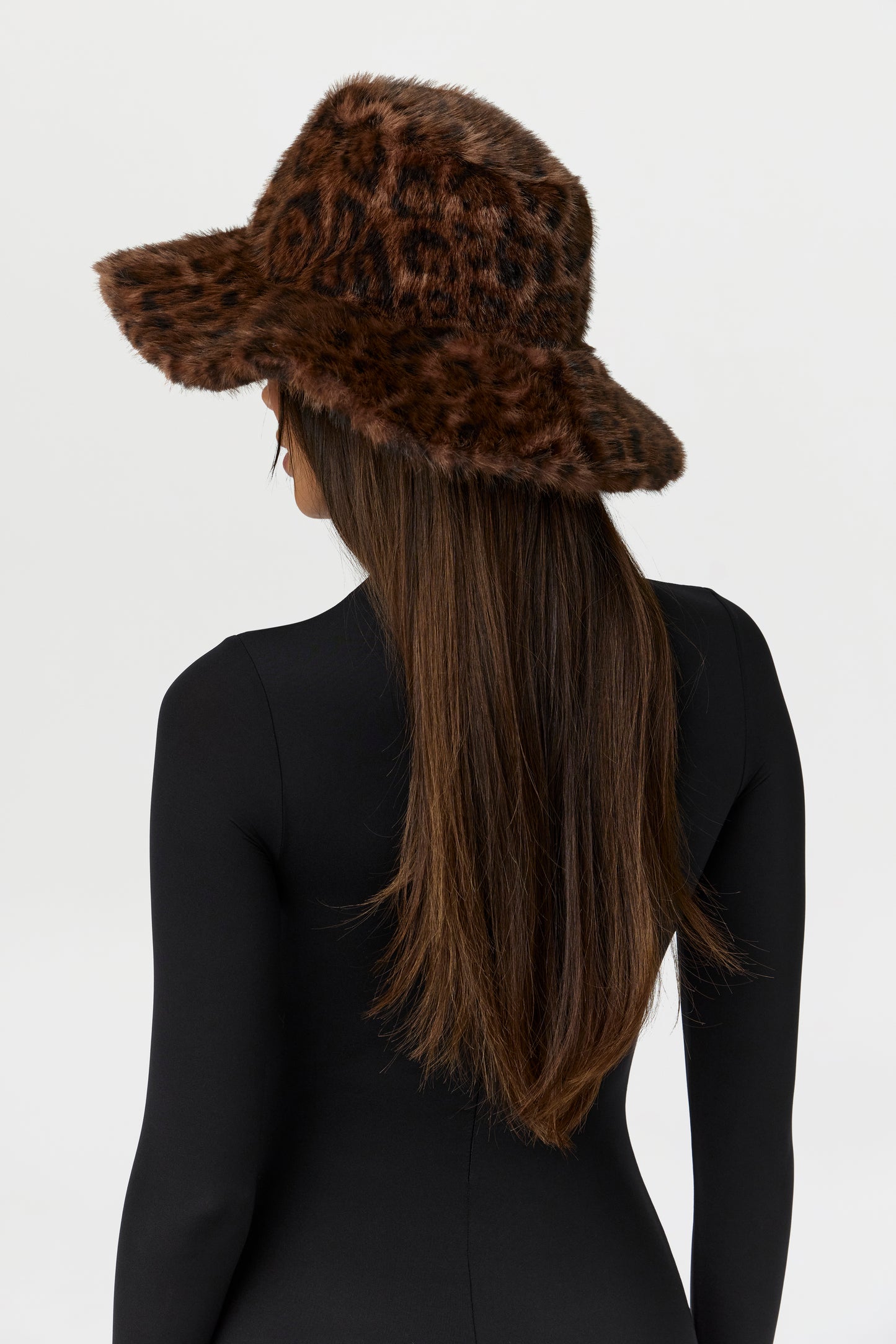 Faux Fur Leopard Print Bucket Hat