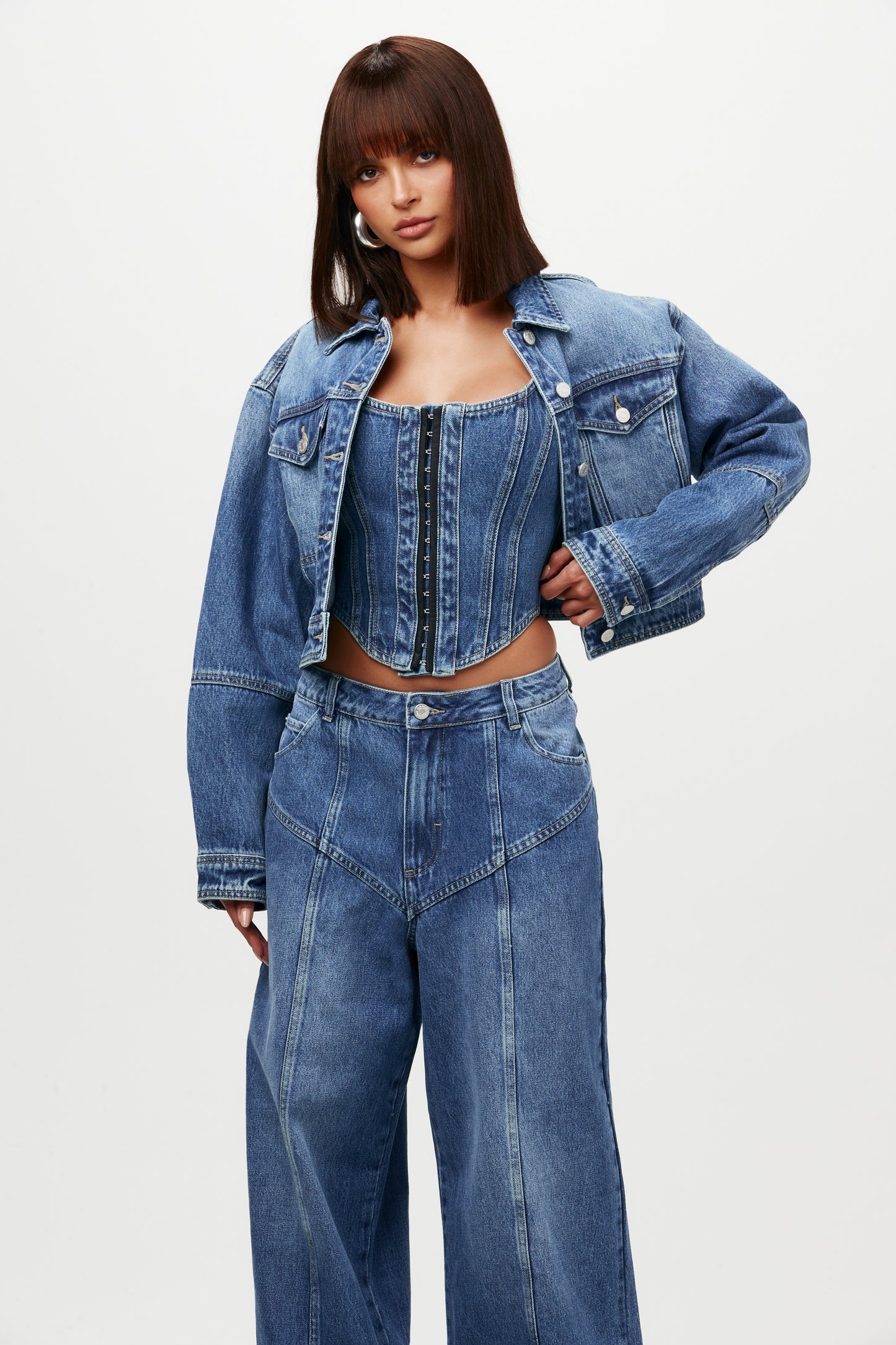 CROPPED DENIM JACKET