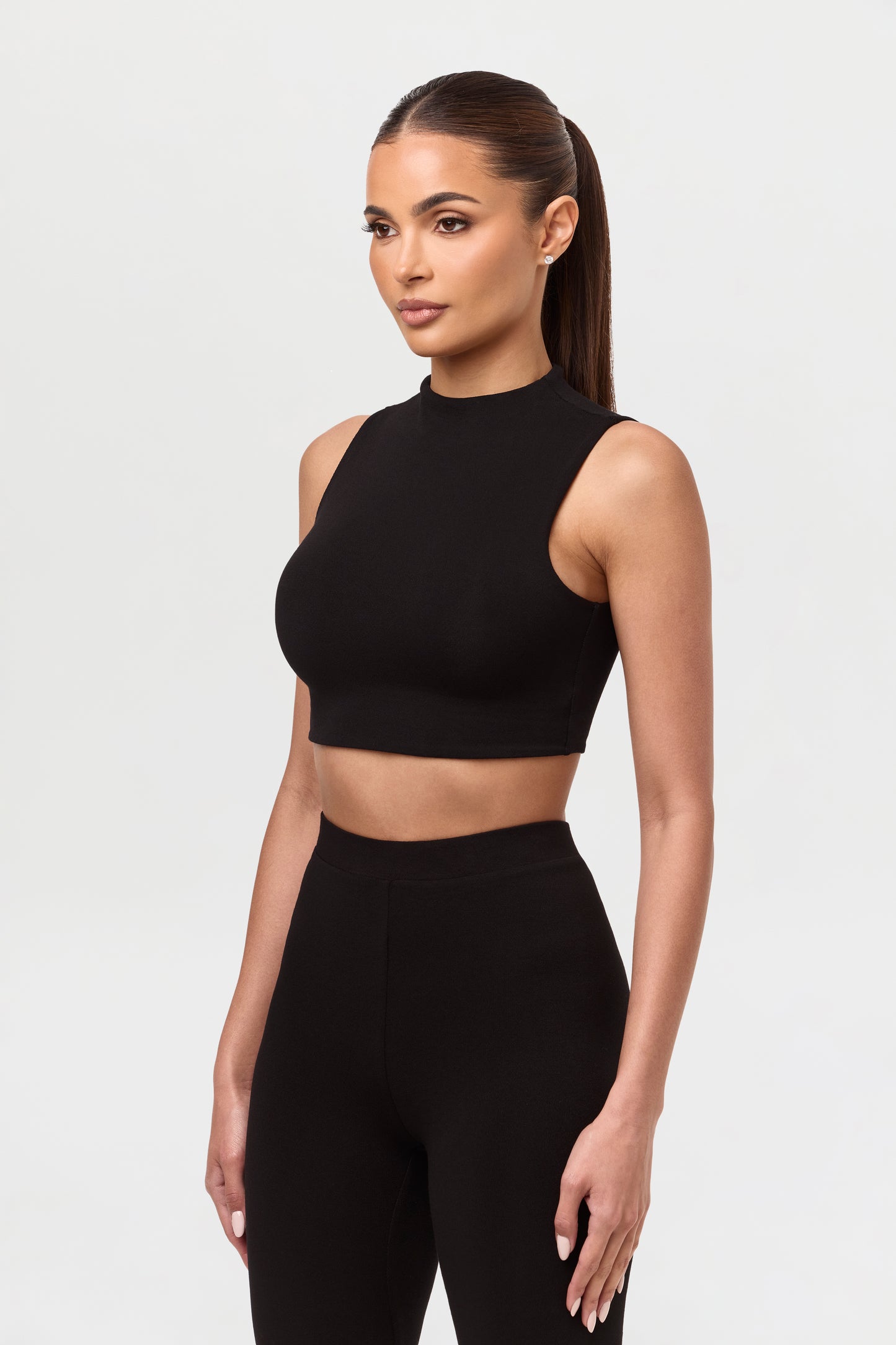 NW Sleeveless Crop Top