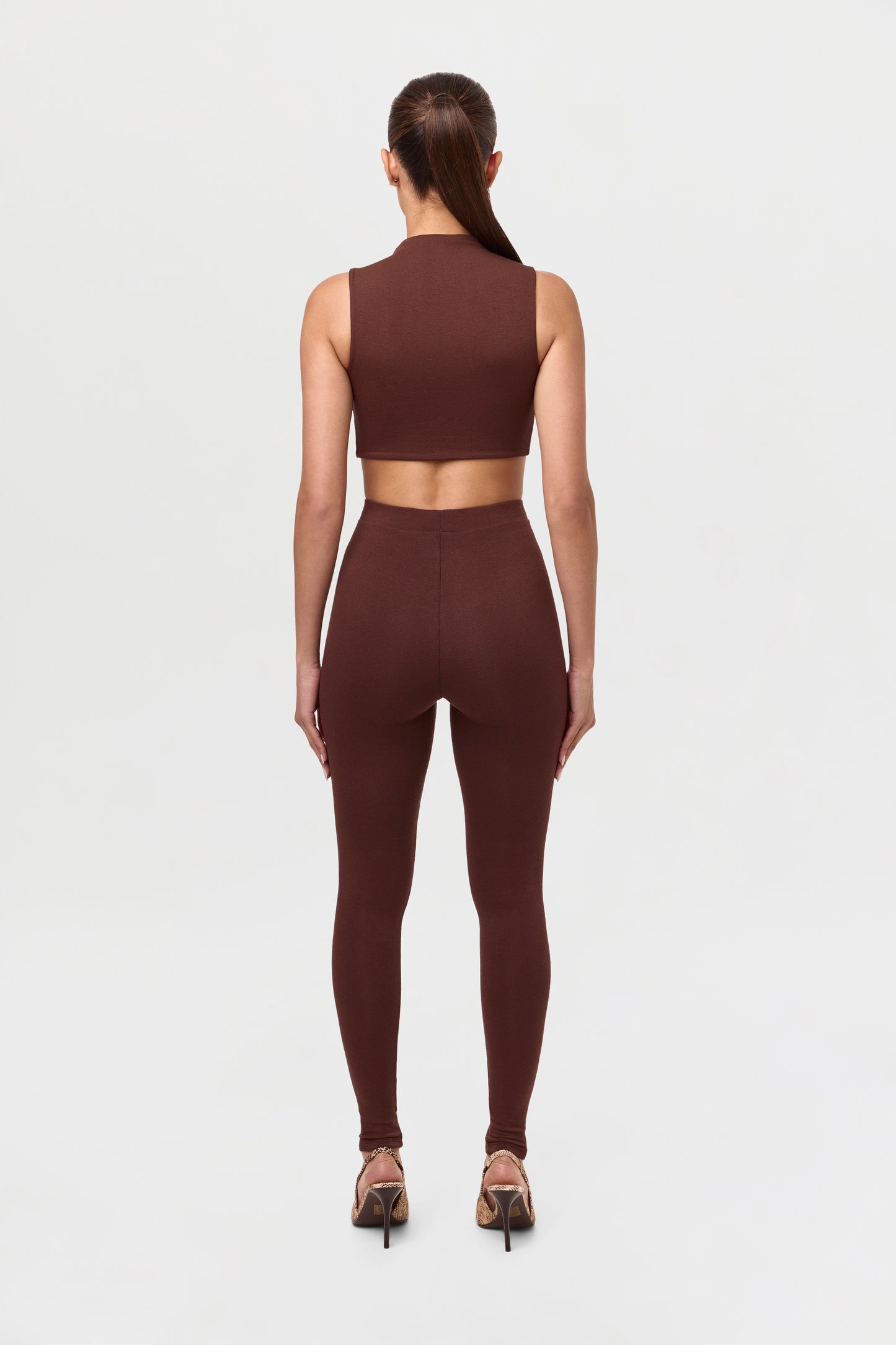 NW Sleeveless Crop Top