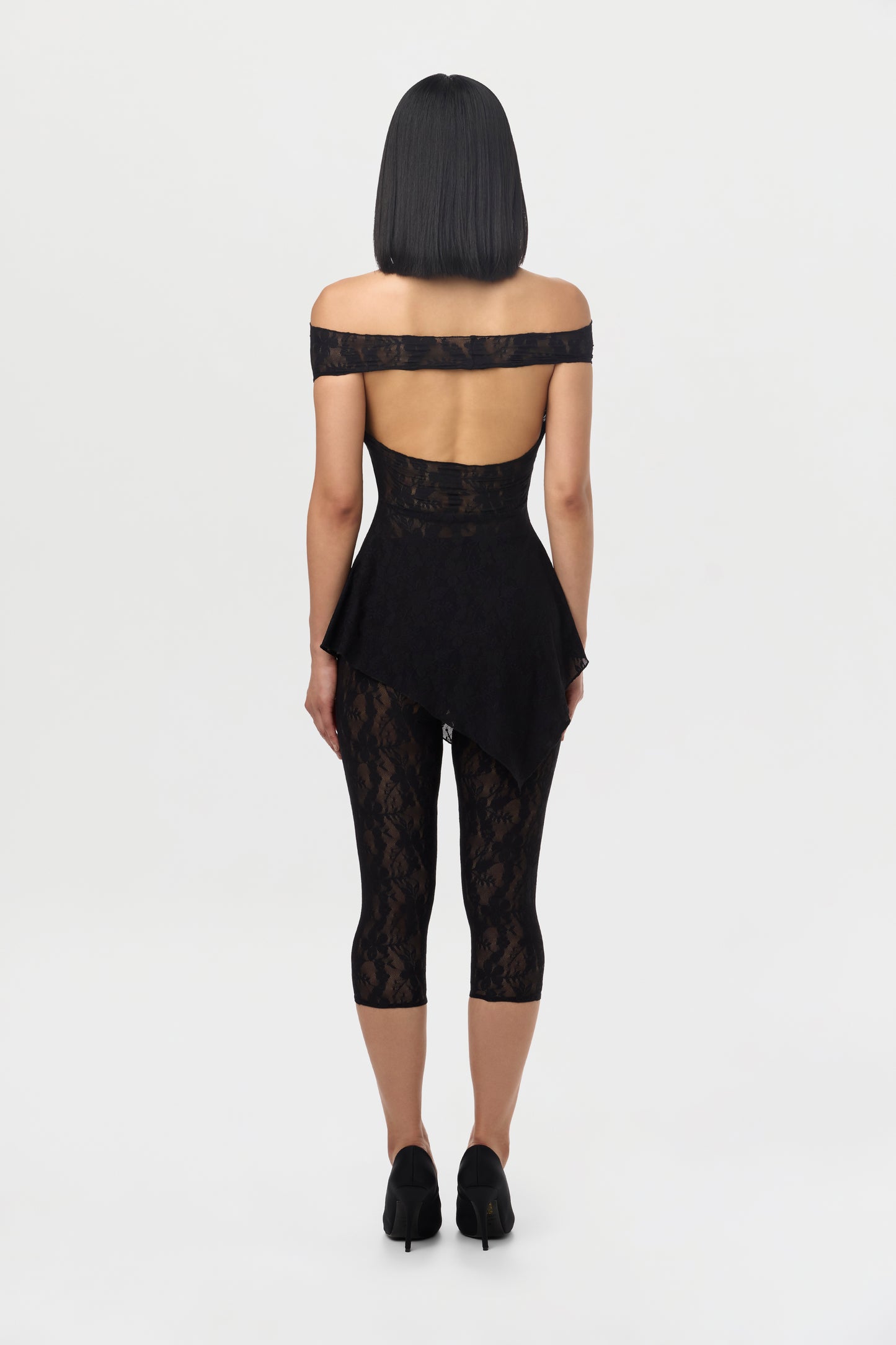 Stretch Lace Cropped Legging