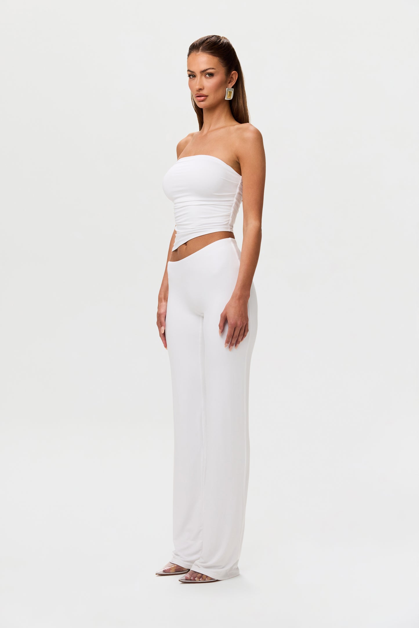 Smooth Asymmetric Bootcut Pant