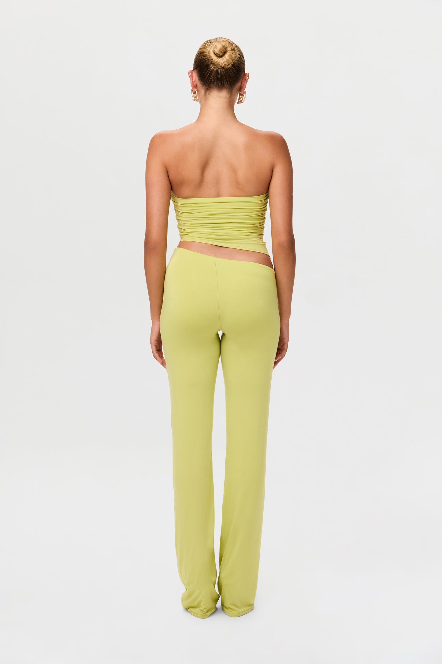 Smooth Asymmetric Bootcut Pant