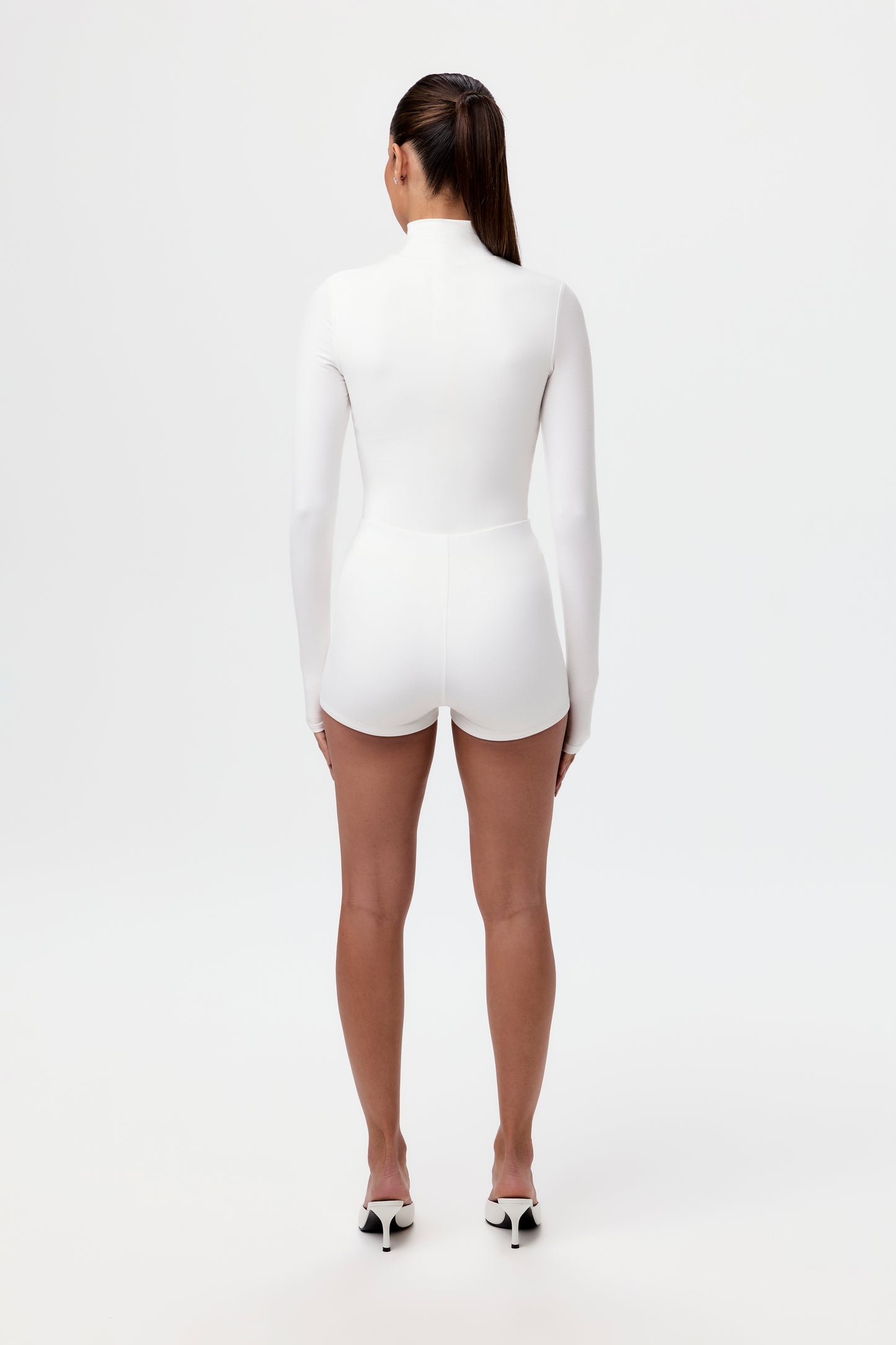 Smooth Turtleneck Sculpt Top