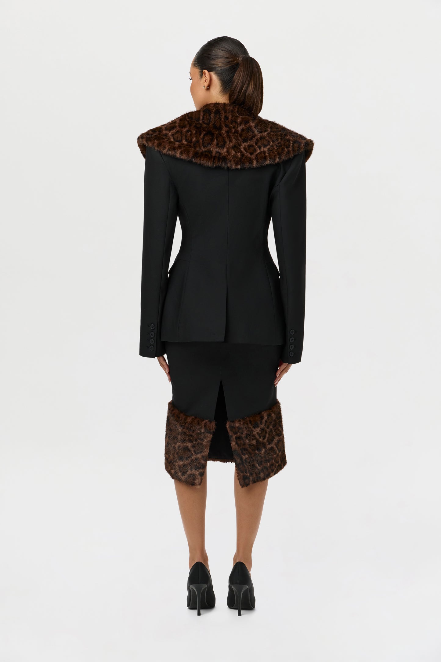 Suiting Faux Fur Leopard Blazer