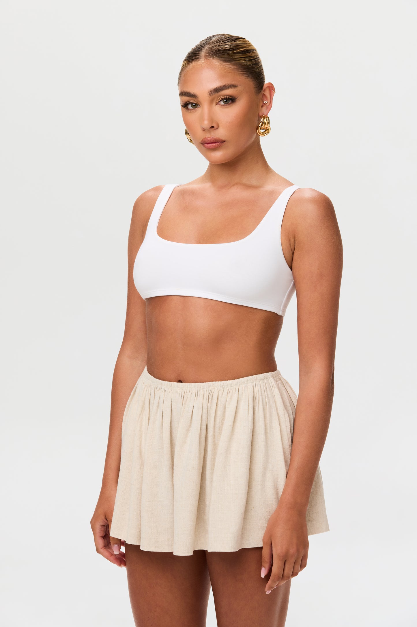 Linen Pleated Shorts