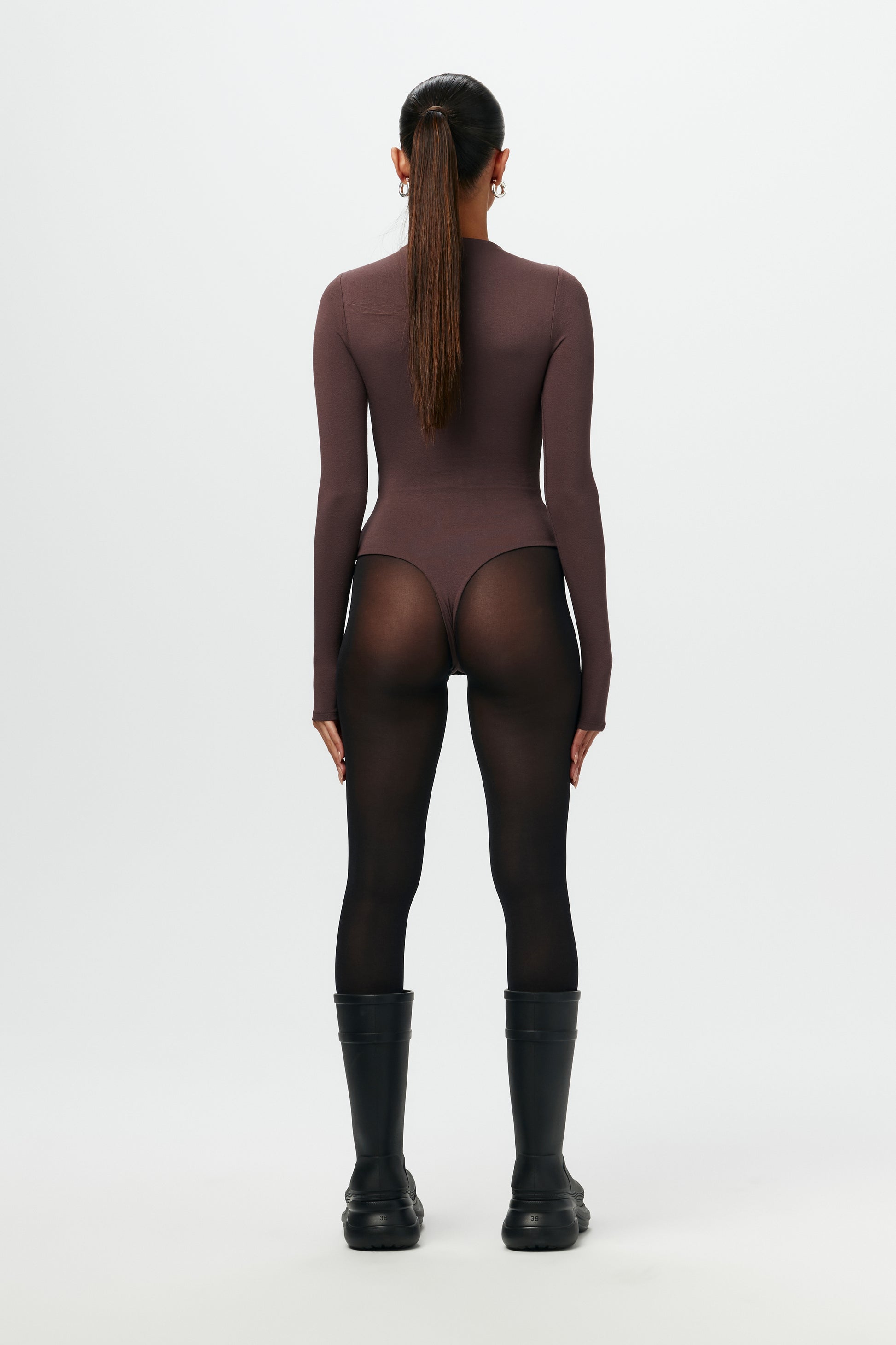 Core Trainer Sculpt Bodysuit - NudeL  Bodysuit, Favorite jeans, Everyday  look