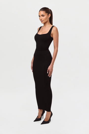 NW Sculpt Midi Skirt