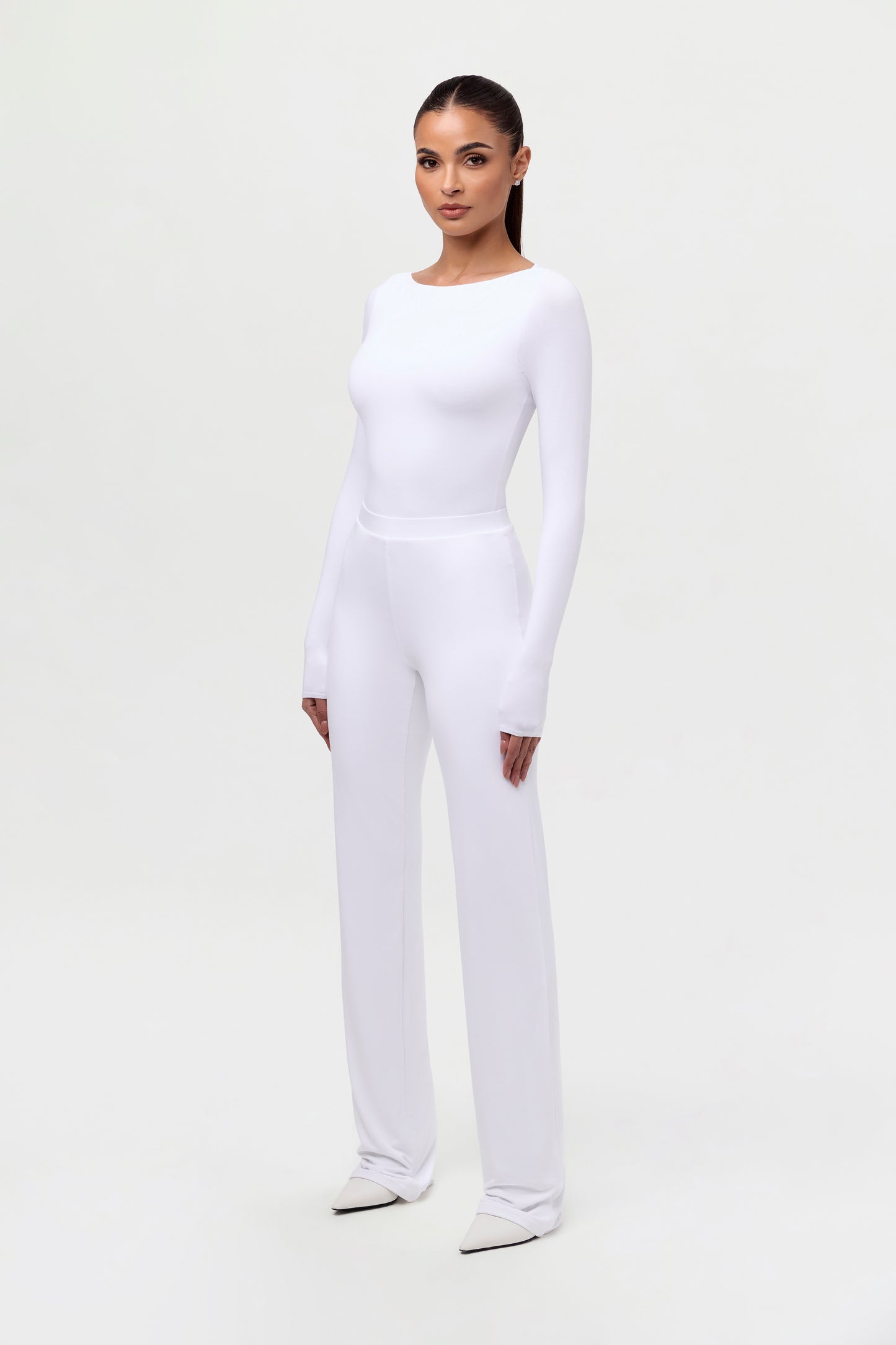 Smooth Straight Leg Pant