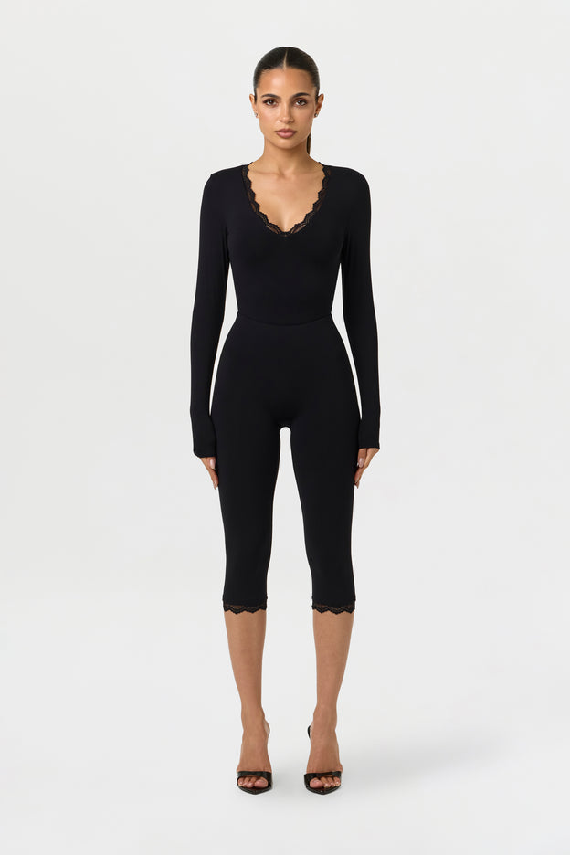 Naked Form Lace Capri Leggings