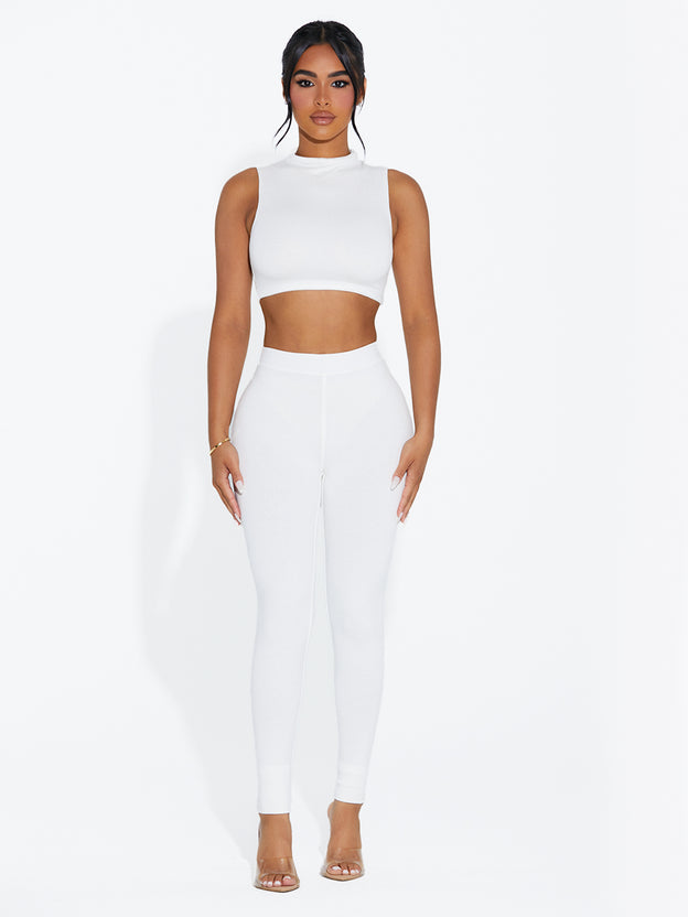 NW Sleeveless Crop Top