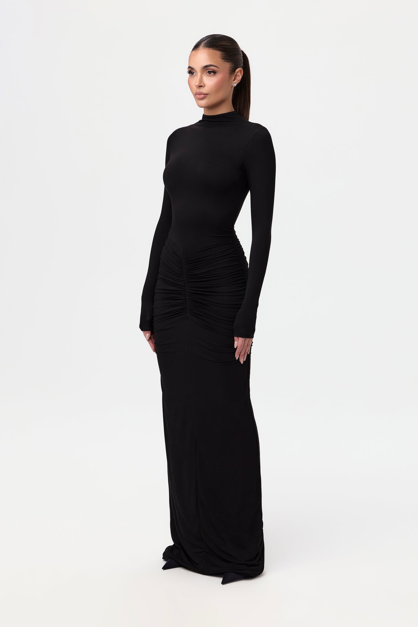 Smooth Ruched V-Waist Maxi Dress