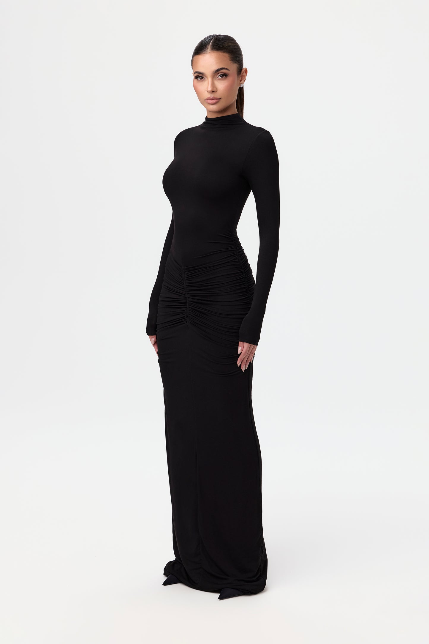 Smooth Ruched V-Waist Maxi Dress