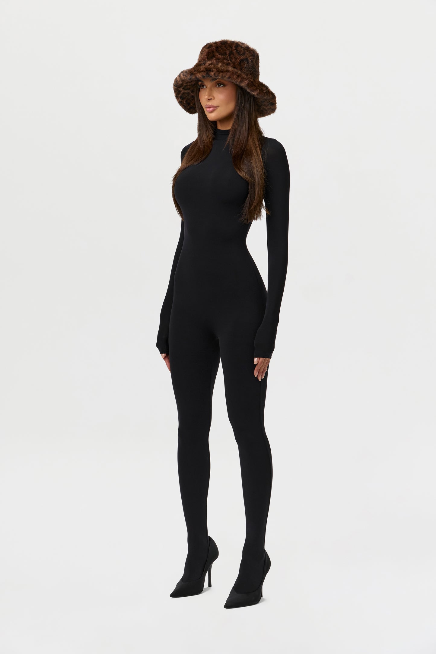 Faux Fur Leopard Print Bucket Hat