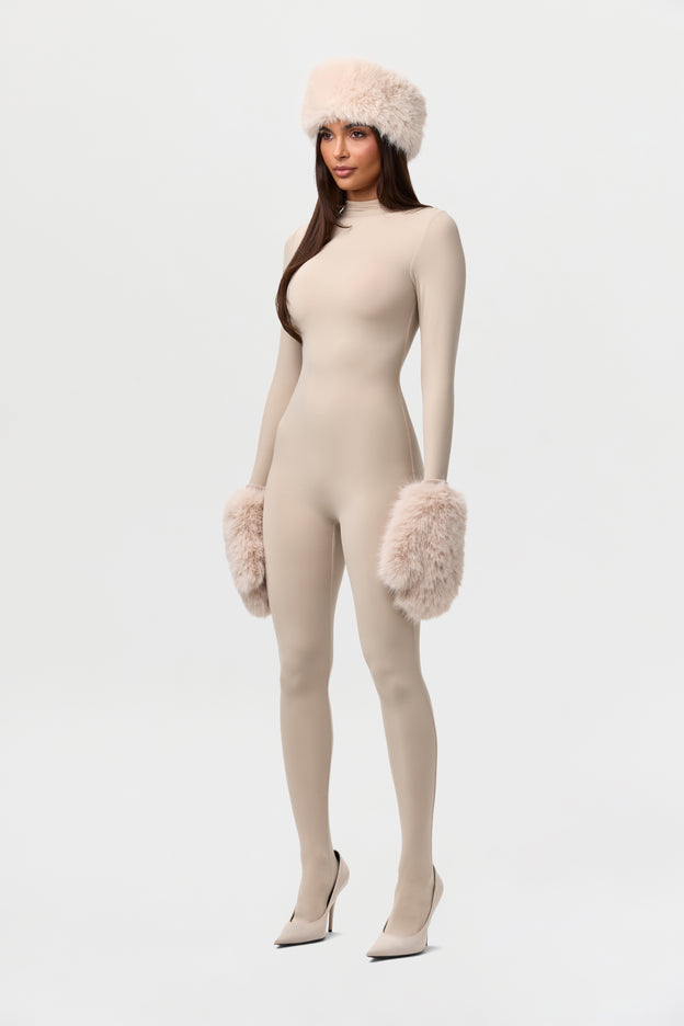 Faux Fur Mitten