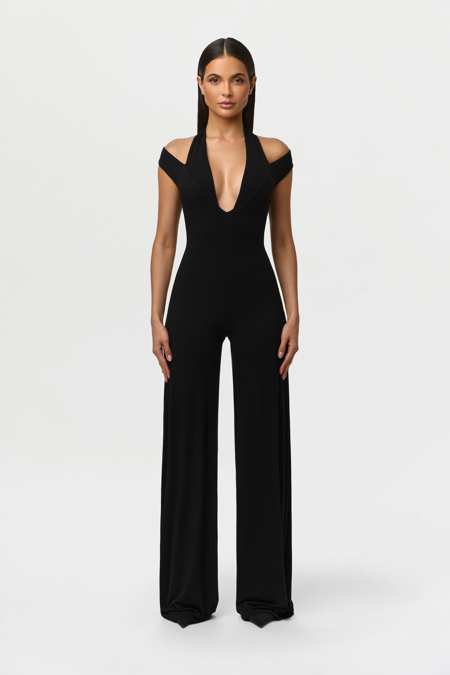 Smooth Off-Shoulder Halter Jumpsuit