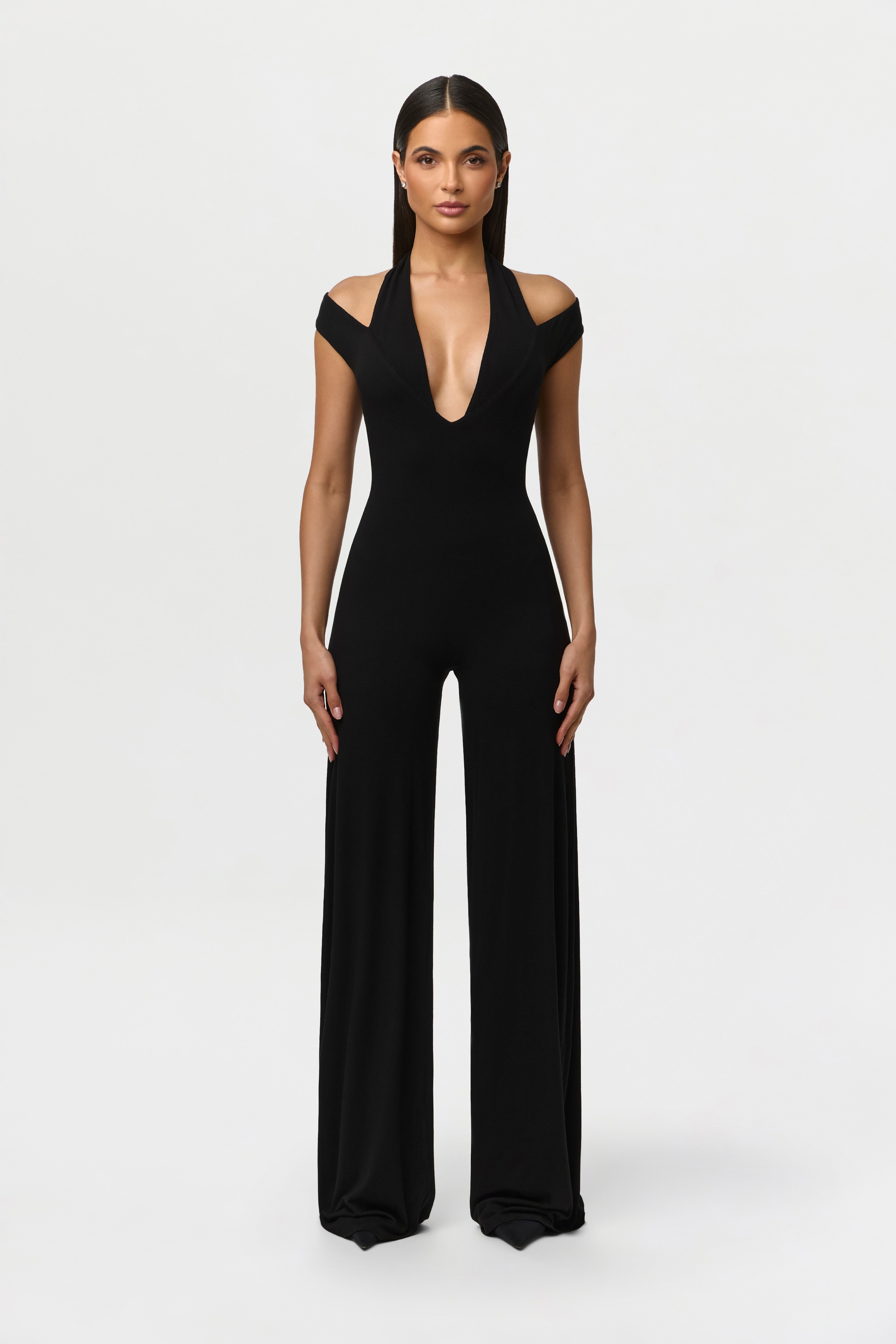 Smooth Off-Shoulder Halter Jumpsuit