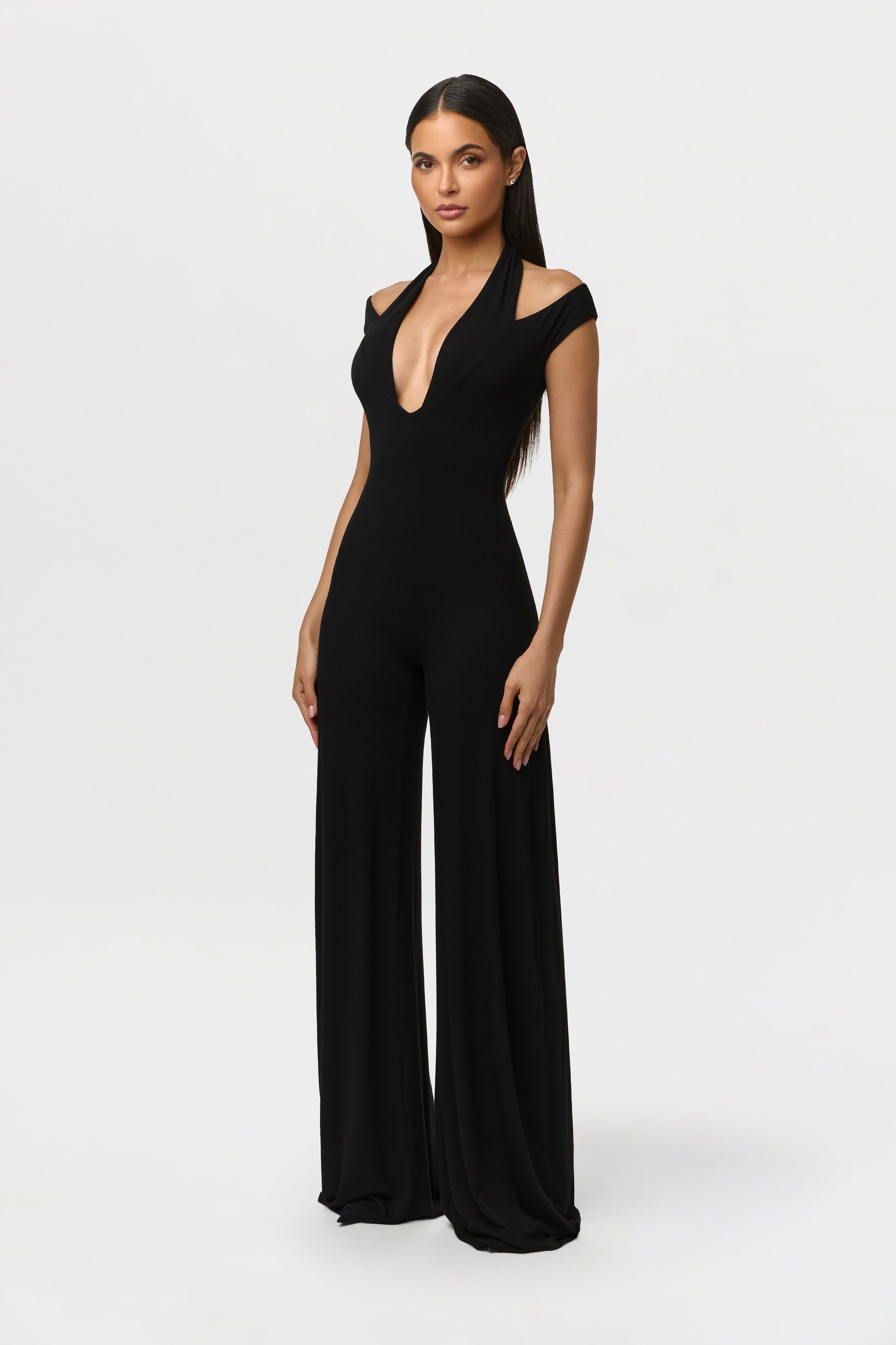 Smooth Off-Shoulder Halter Jumpsuit