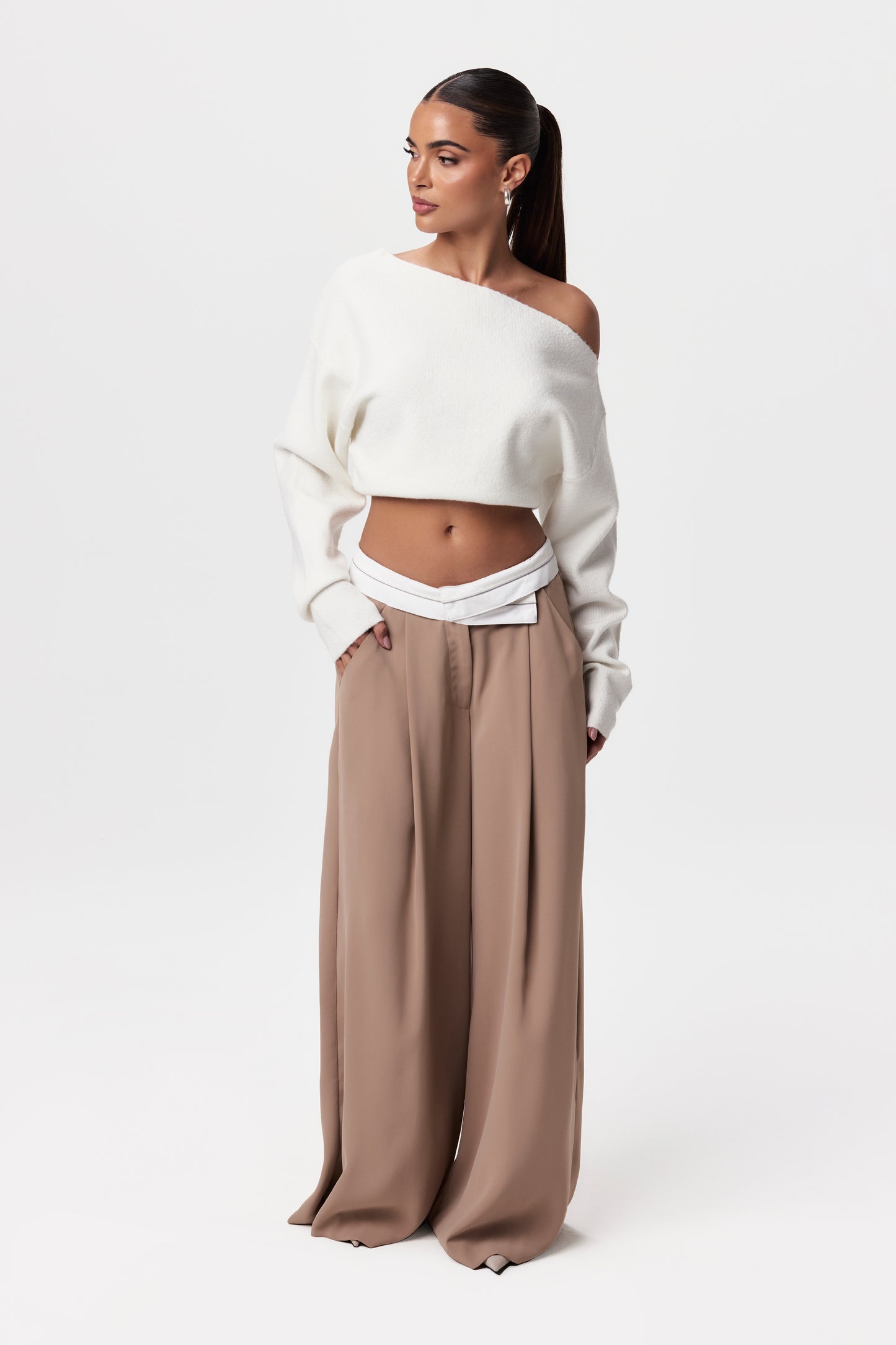 Contrast V-Waist Palazzo Pants