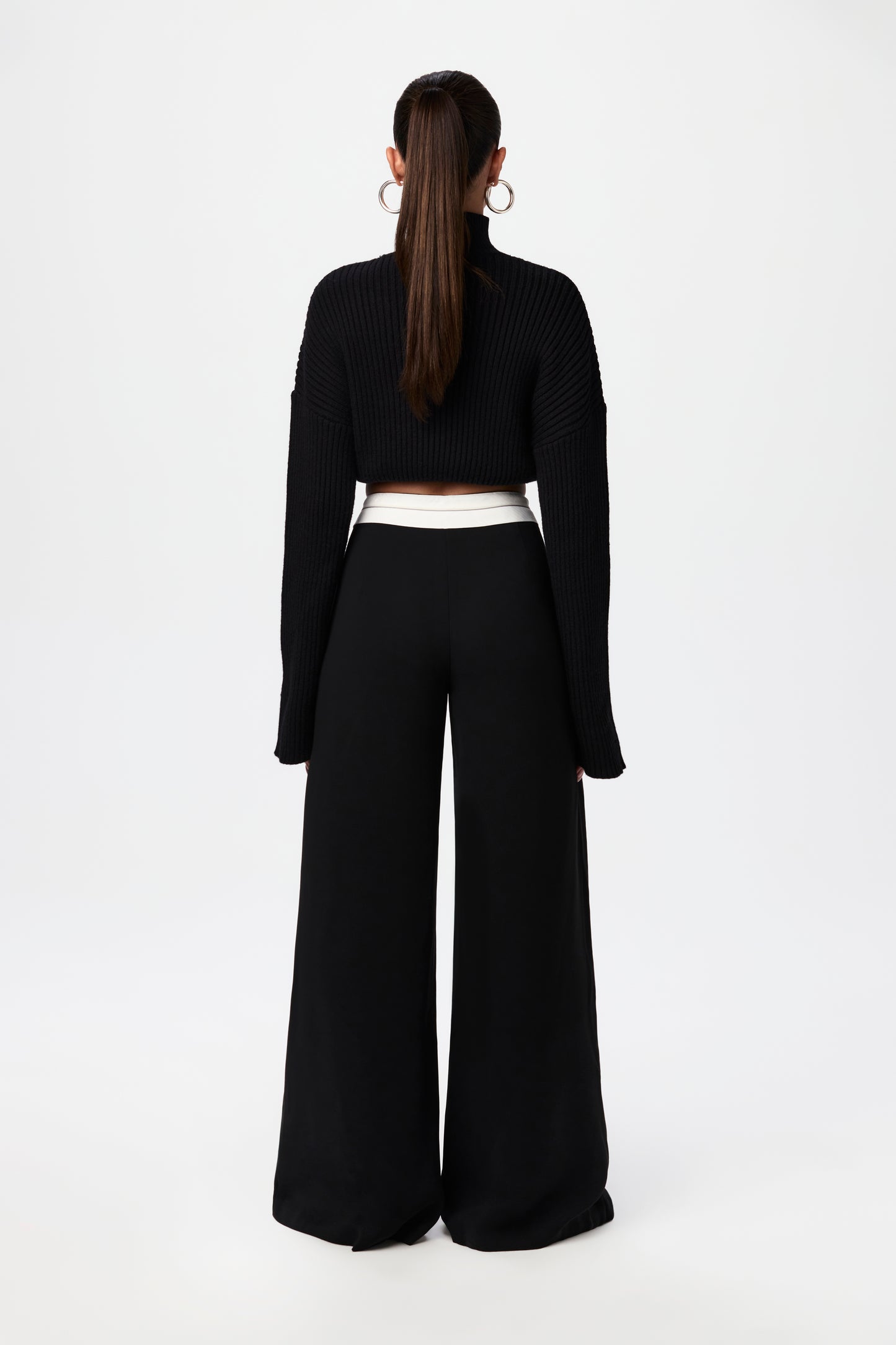 Contrast V-Waist Palazzo Pants