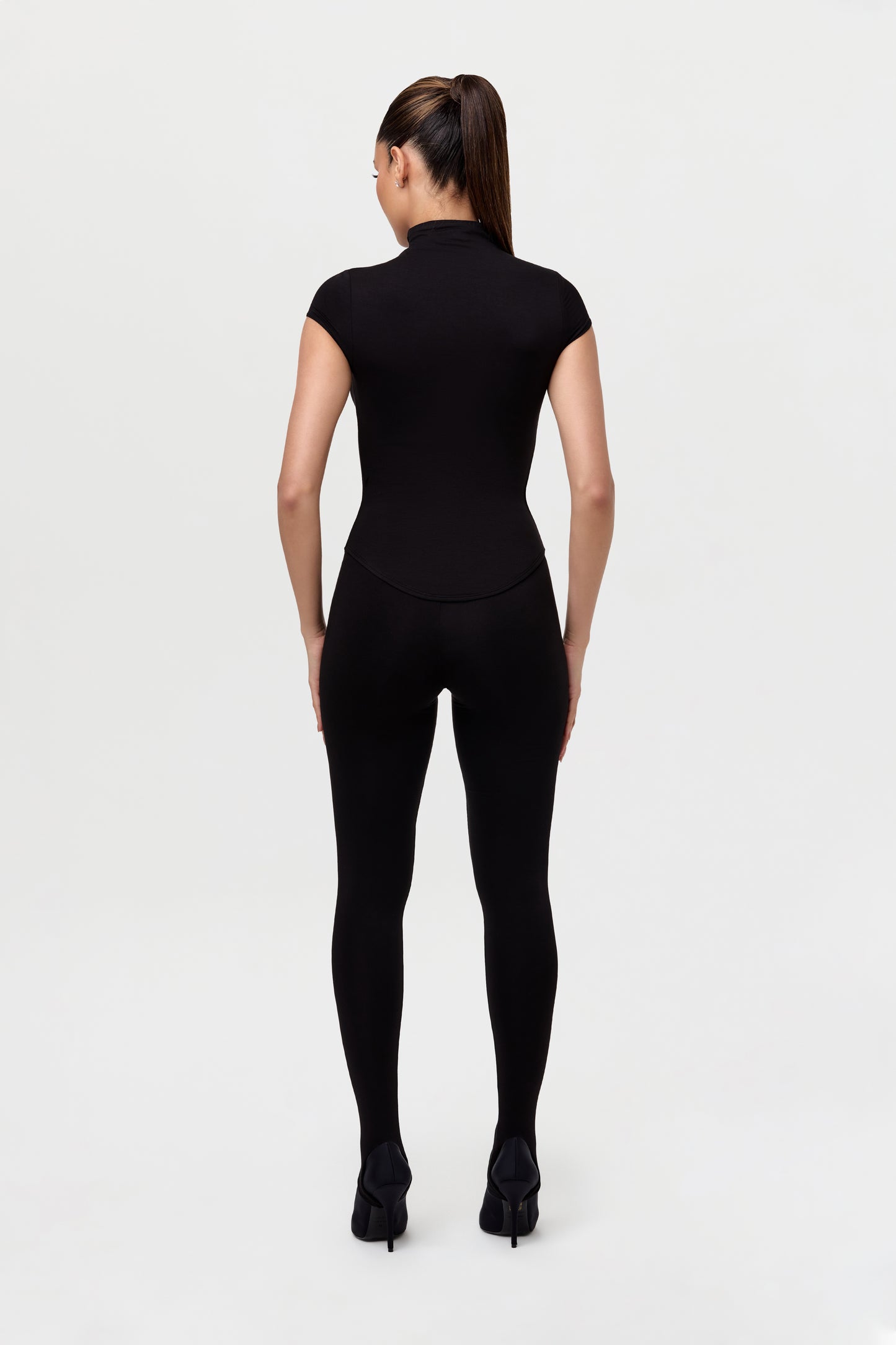 Smooth Stirrup Legging