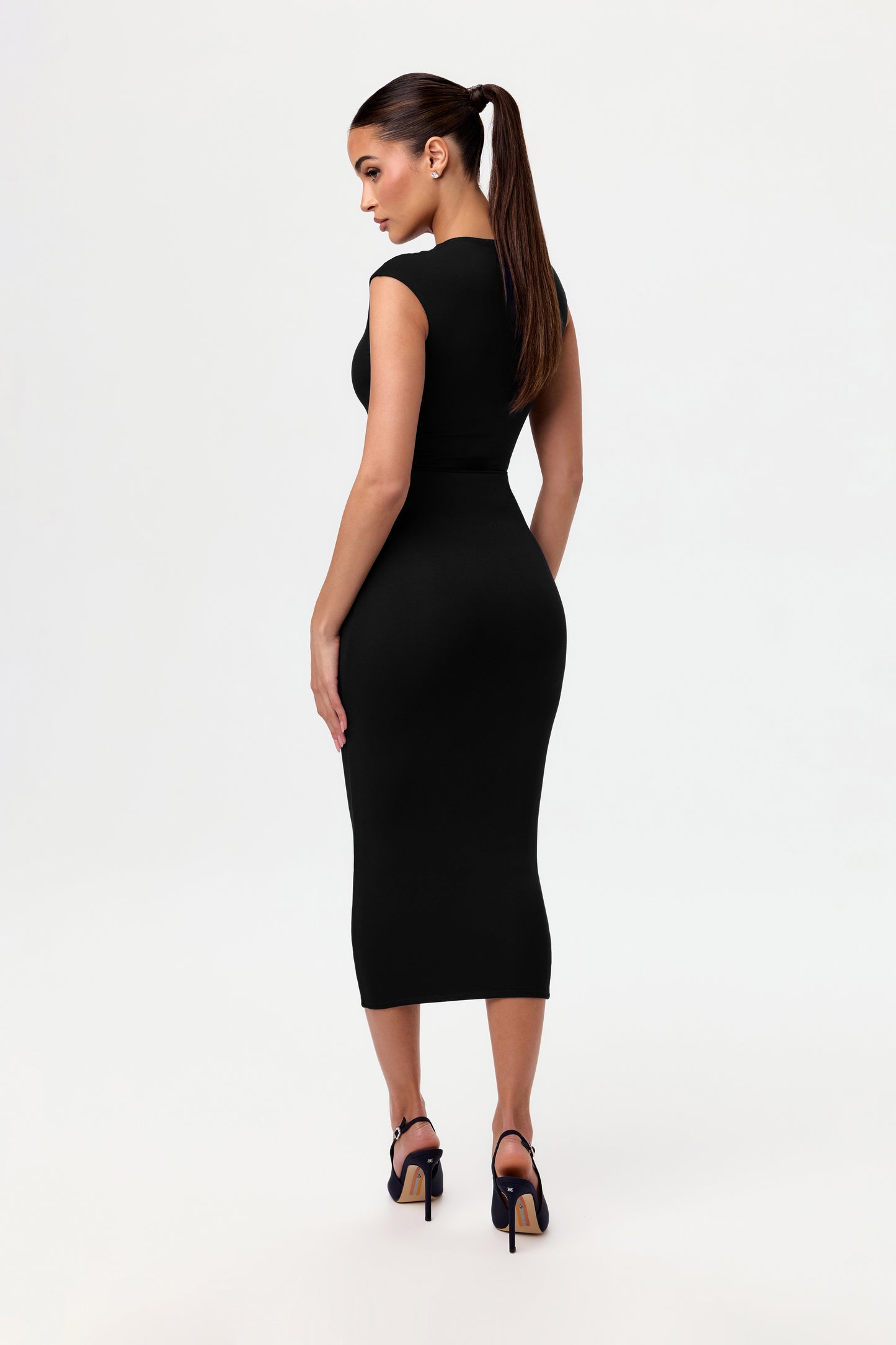 Smooth Sculpt Scoop Midi Skirt