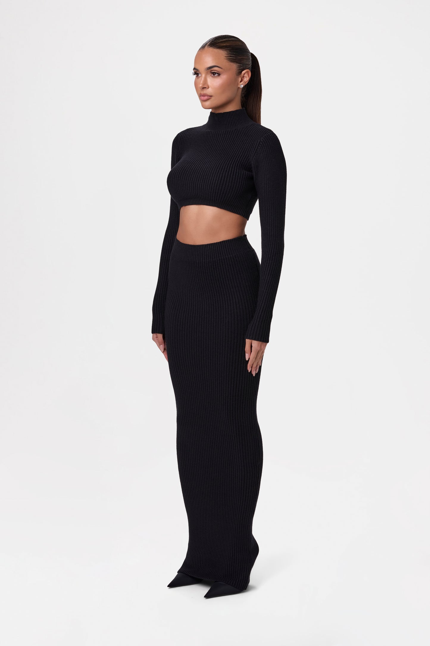 Ribbed Turtleneck Crop Top