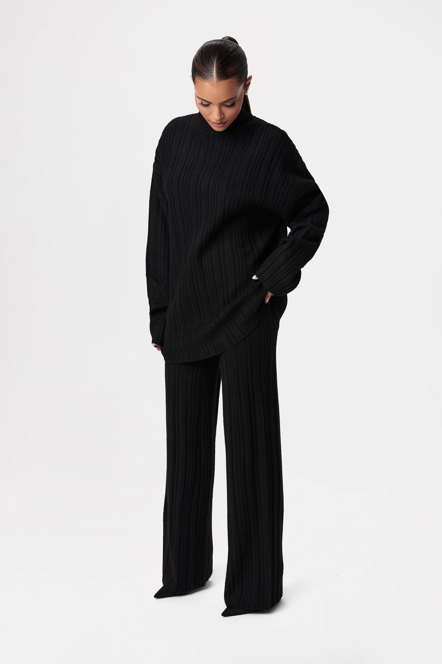 Ribbed-Knit Wide-leg Pant