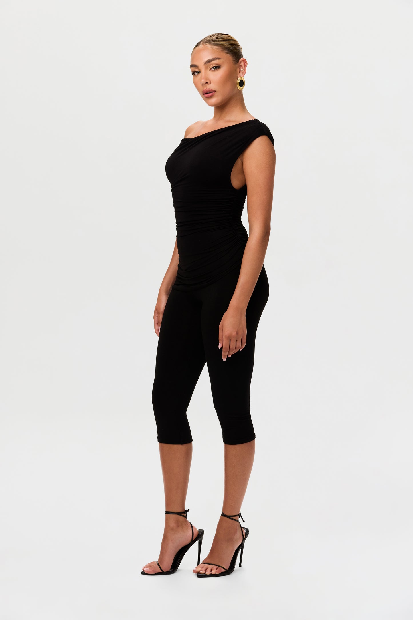 Smooth Sculpt Cropped Legging