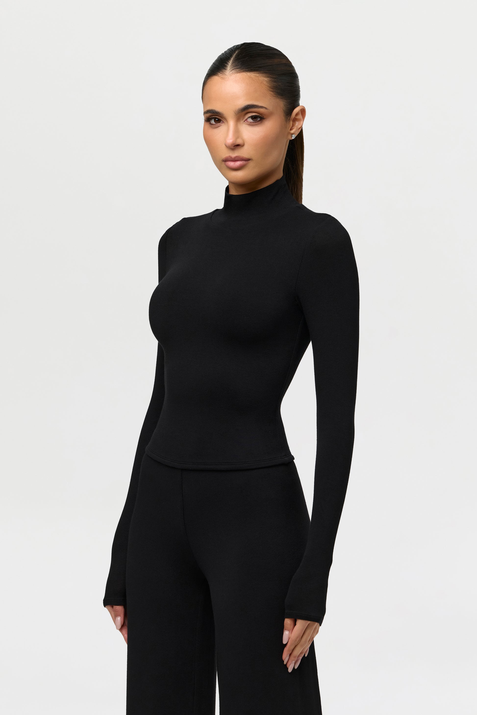 NW Turtleneck Sculpt Top
