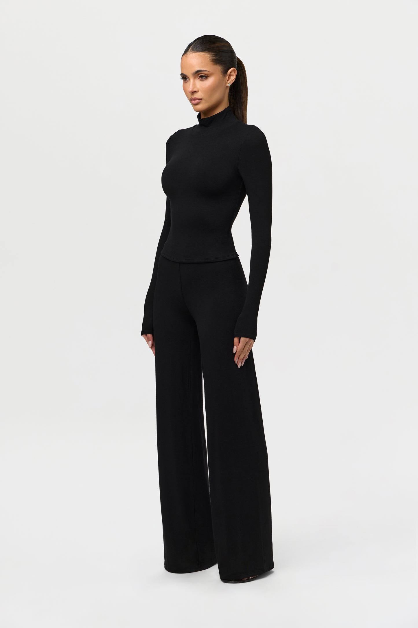 NW Turtleneck Sculpt Top