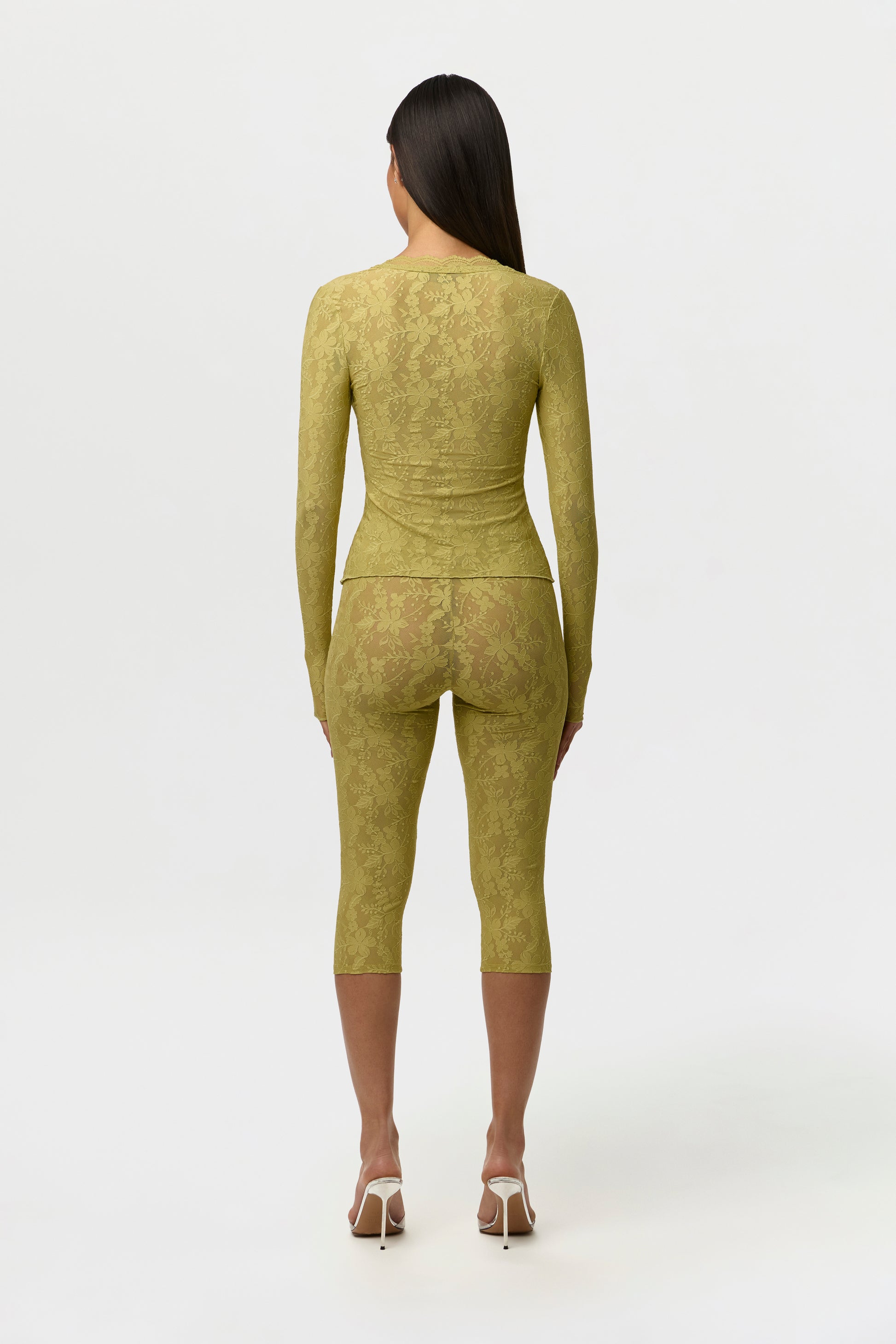 Stretch Lace Cropped Legging