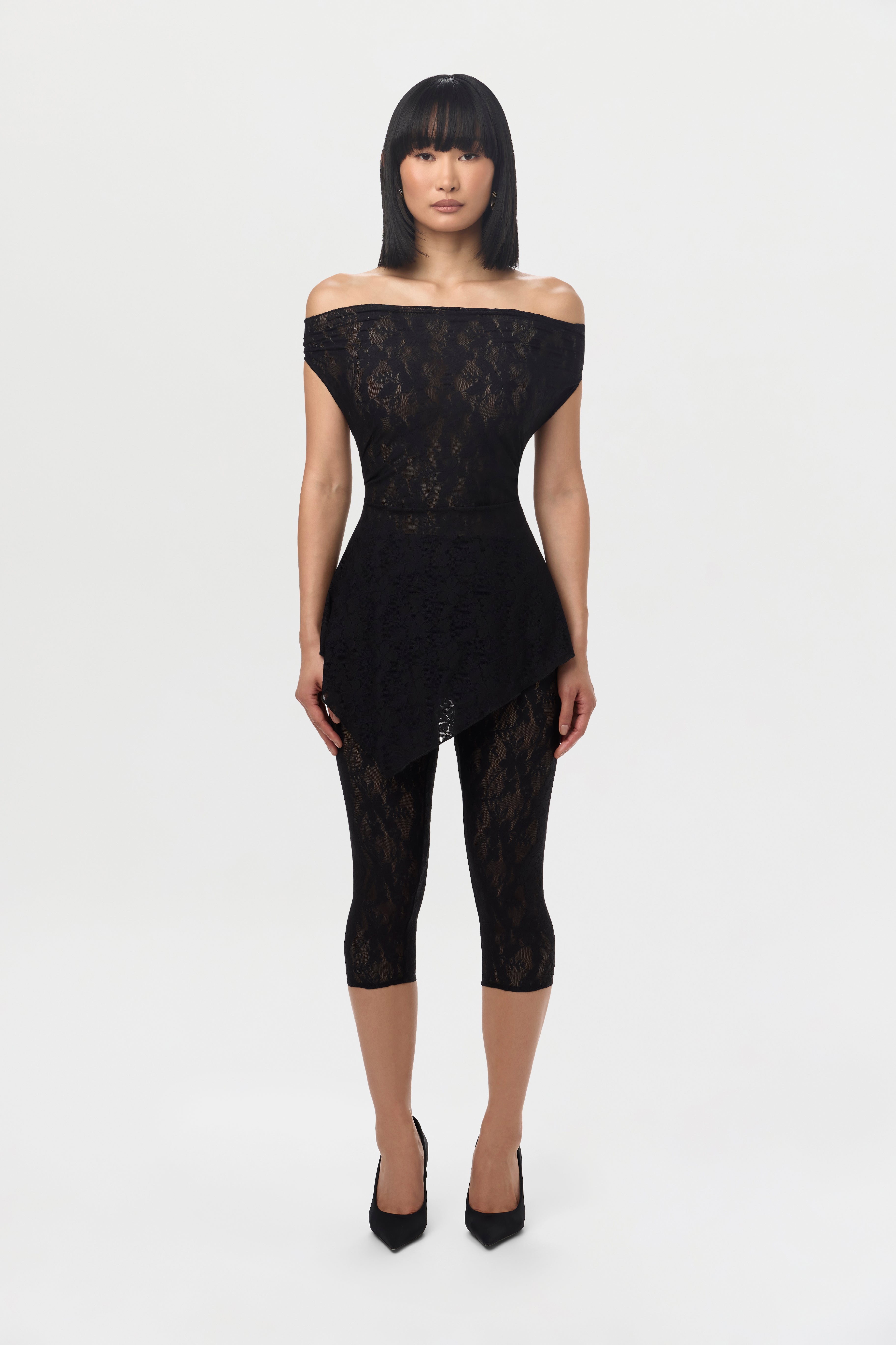 Stretch Lace Cropped Legging