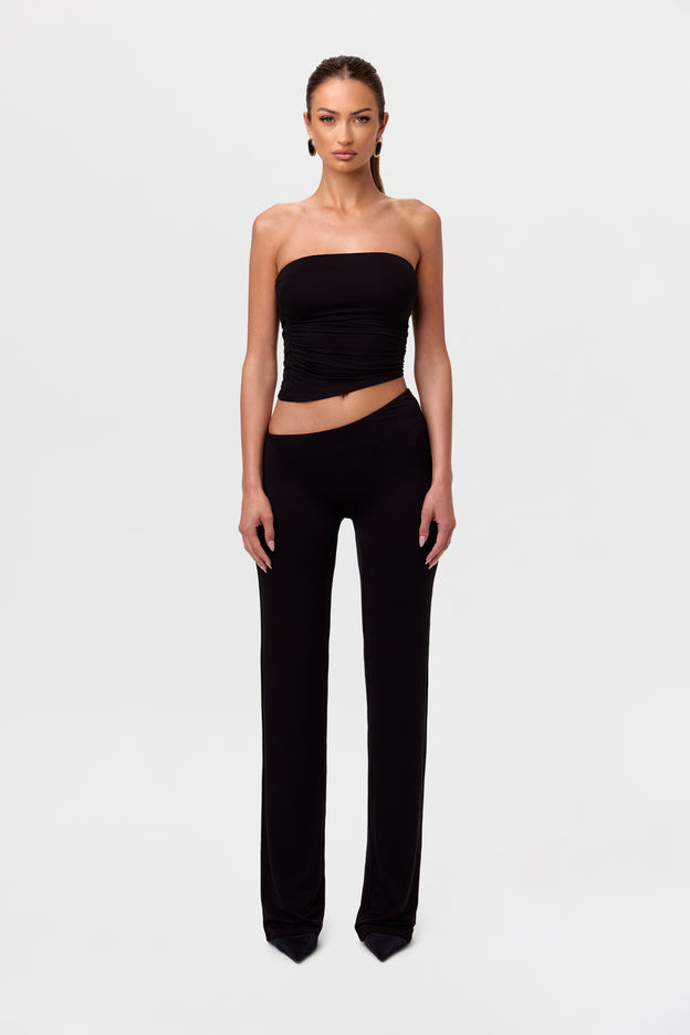 Smooth Asymmetric Bootcut Pant