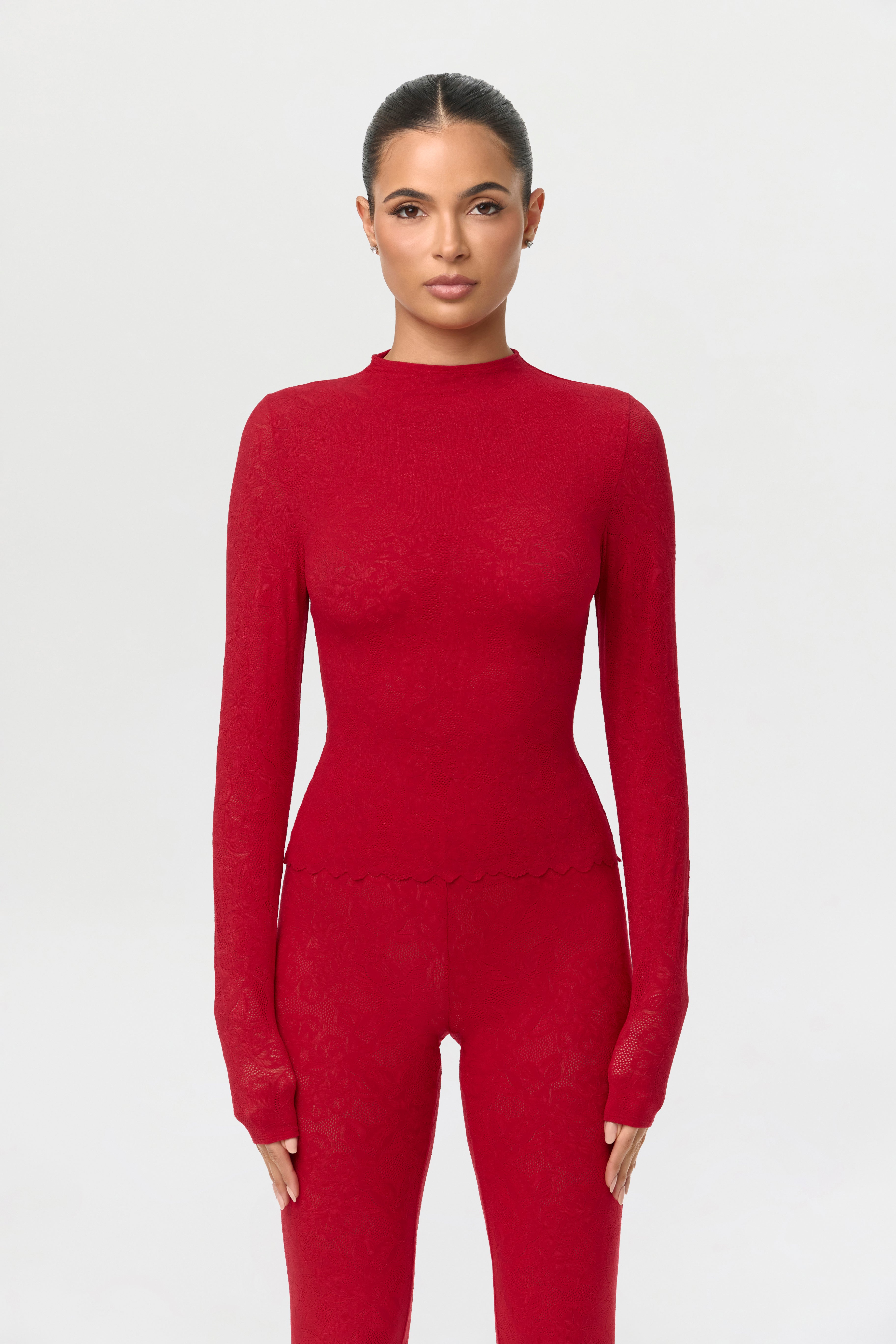 Stretch Lace Scallop Top