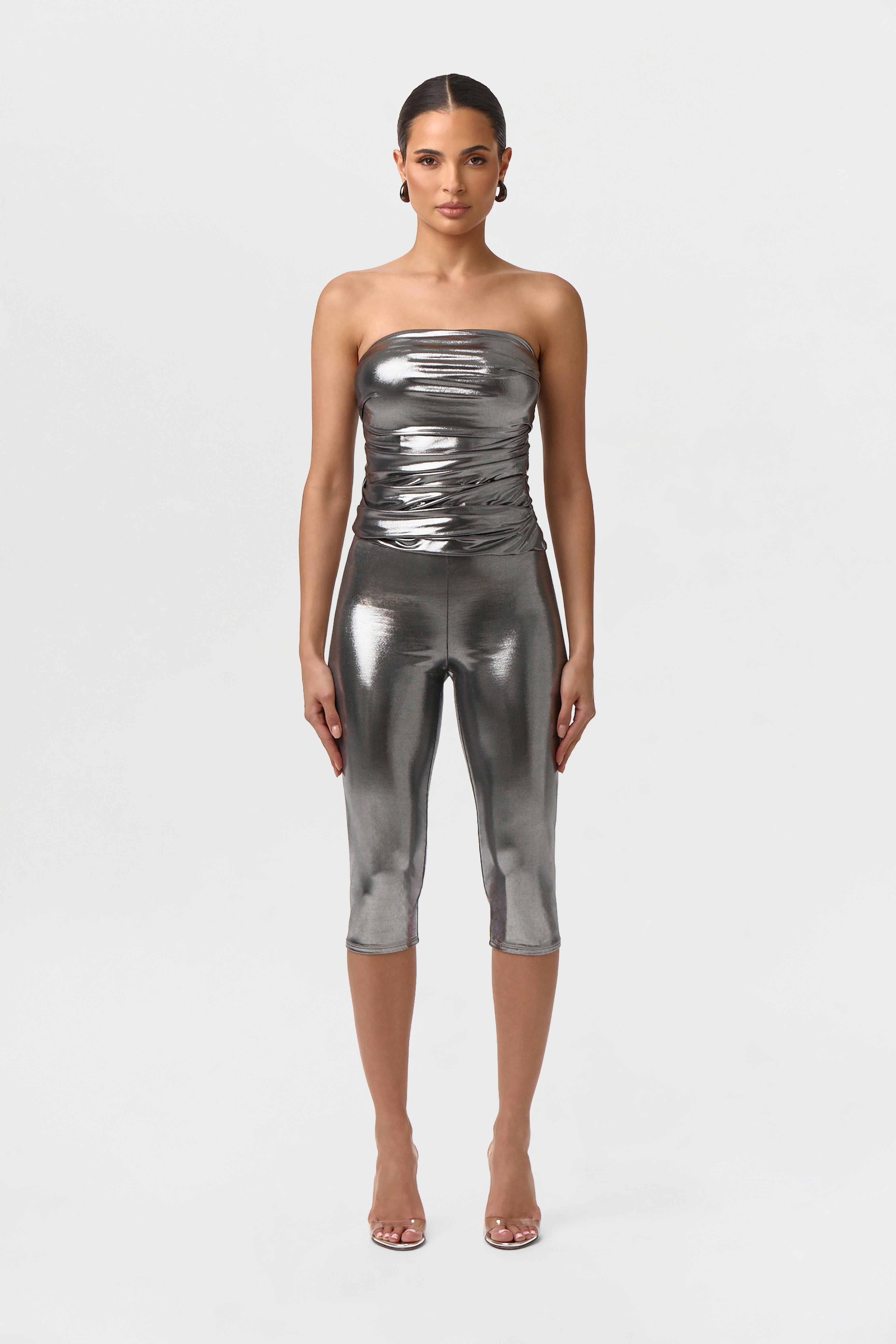 レーバテイン Foil Jersey Capri Leggings – Naked Wardrobe
