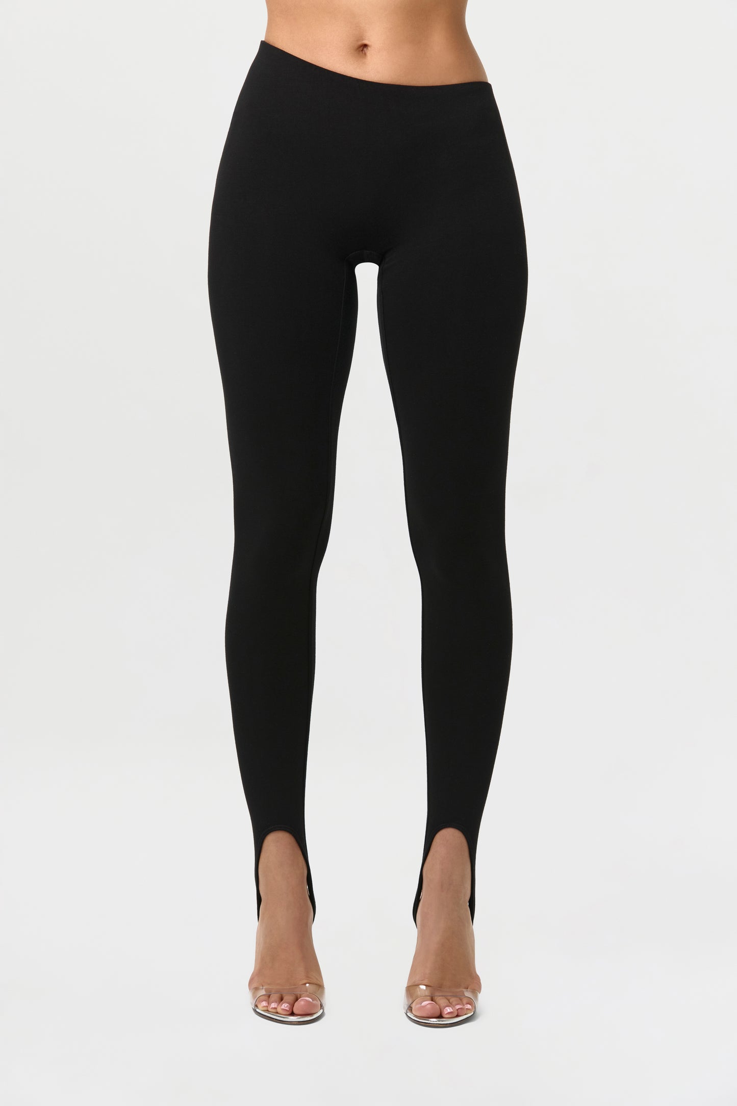 Smooth Asymmetric Stirrup Legging
