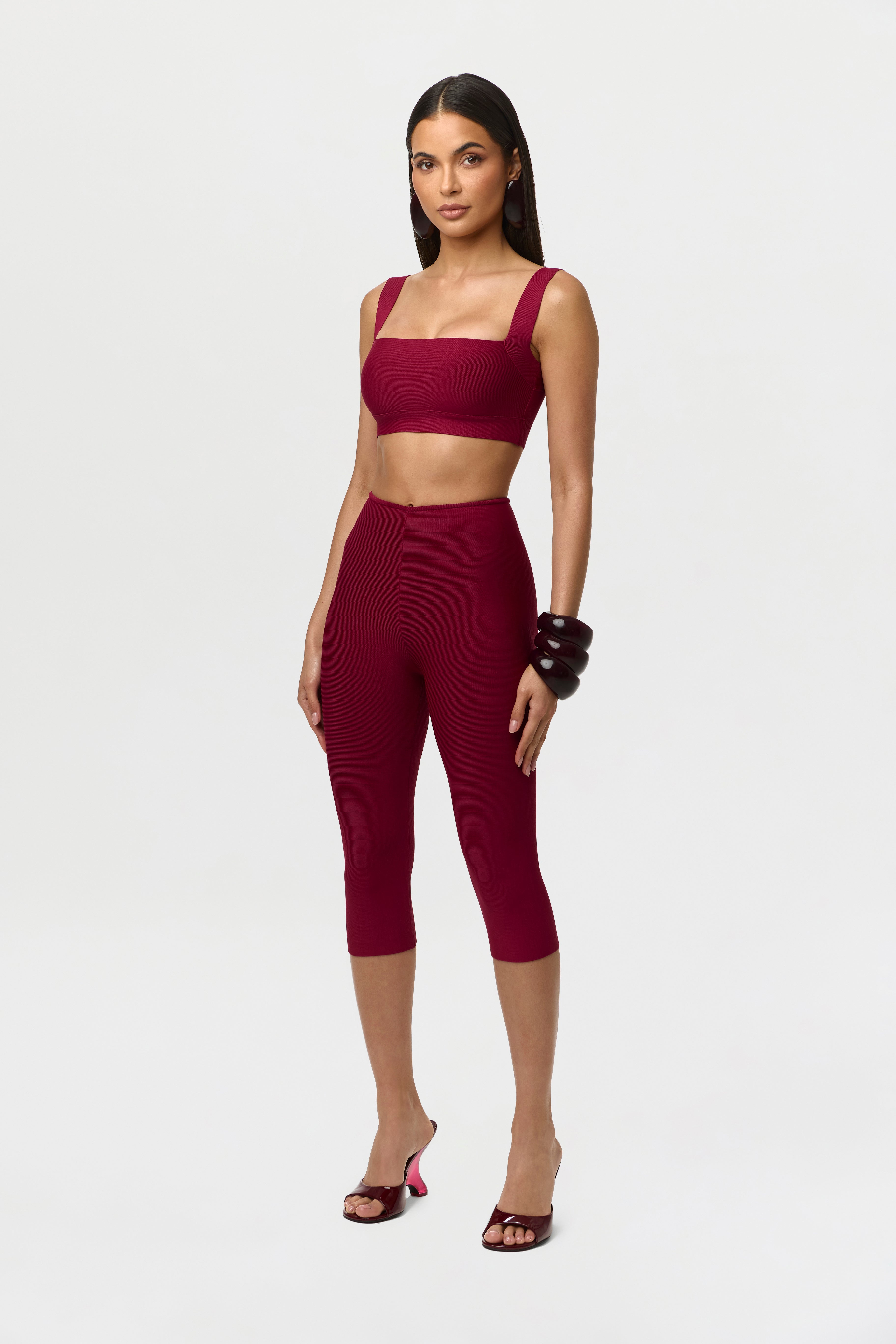 Knit Bandage Sculpt Capri Leggings