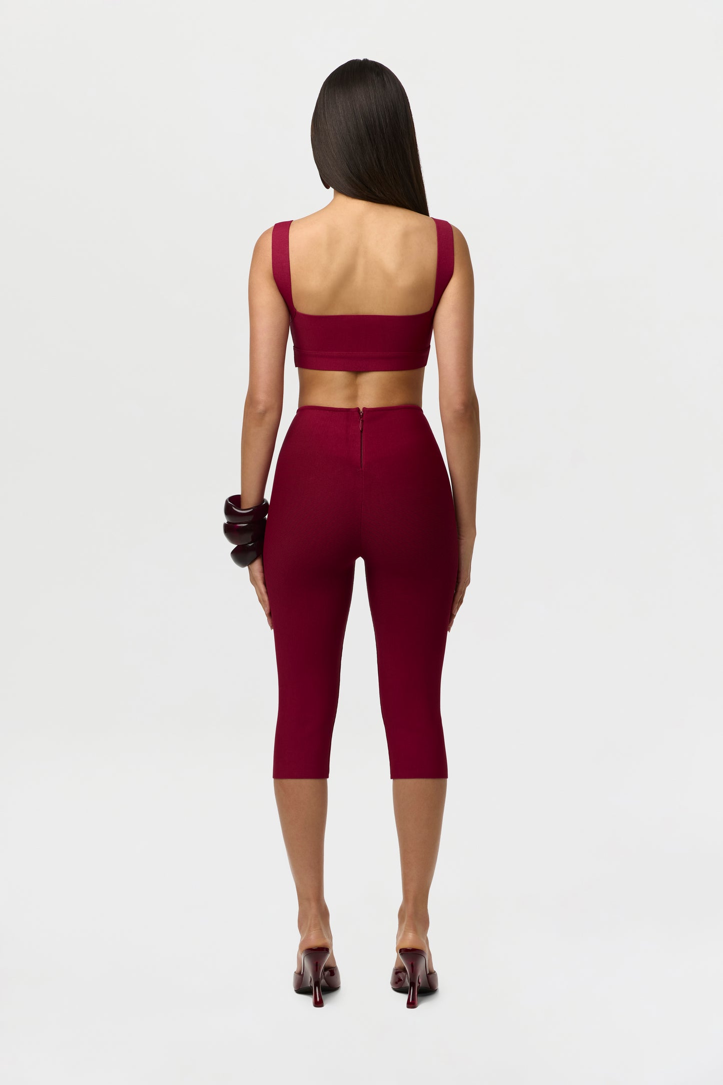 Knit Sculpt Capri Leggings