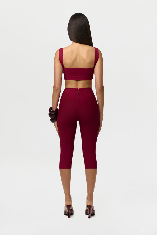Knit Sculpt Capri Leggings