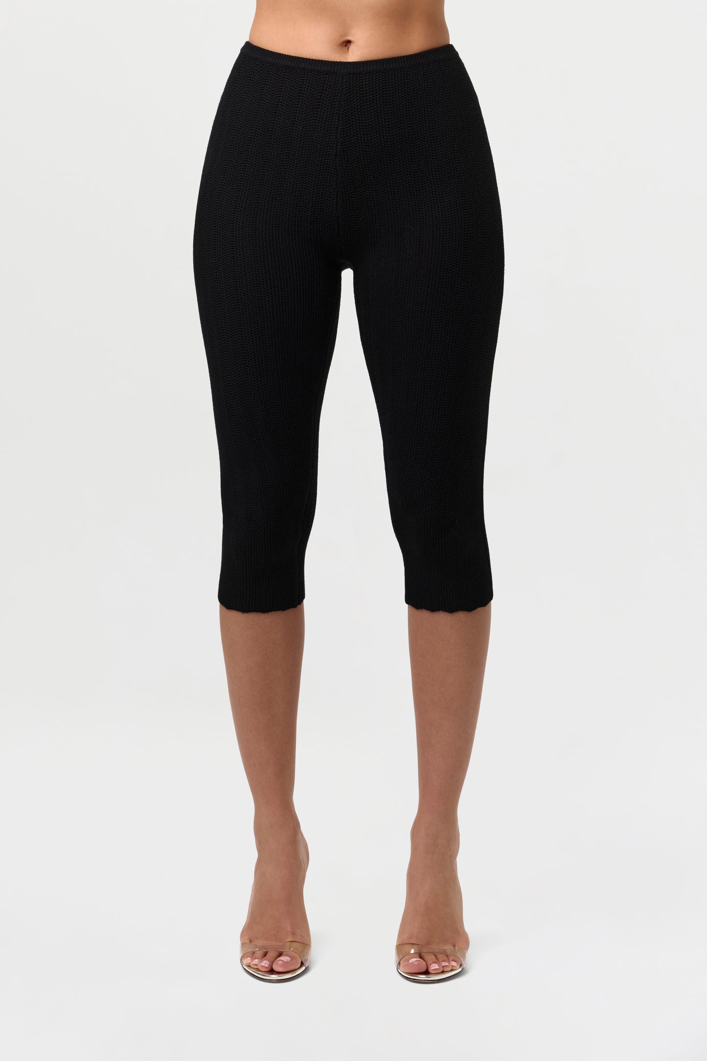 Knit Scallop Capri Leggings