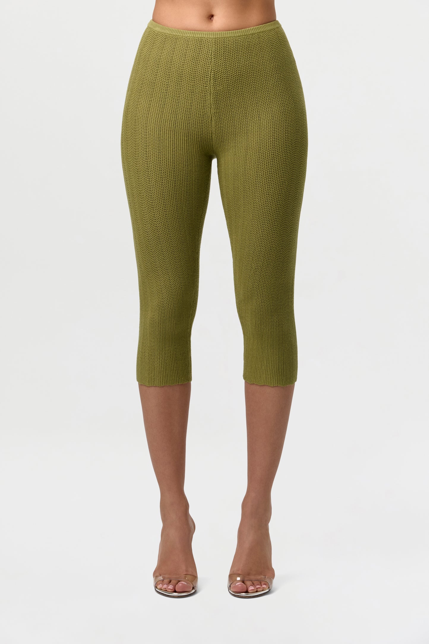 Knit Scallop Capri Leggings