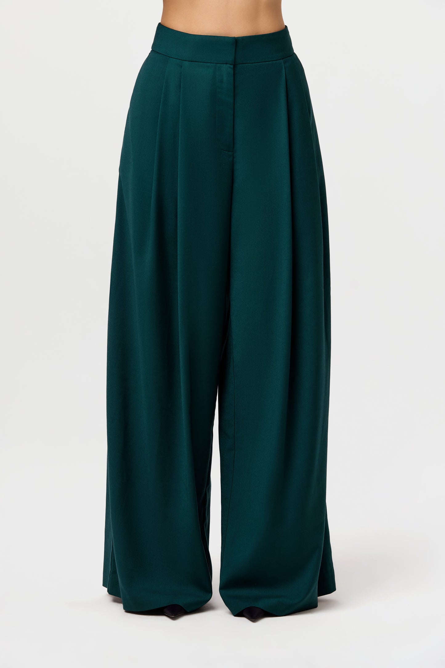 Suiting Pleated Wide-Leg Pant