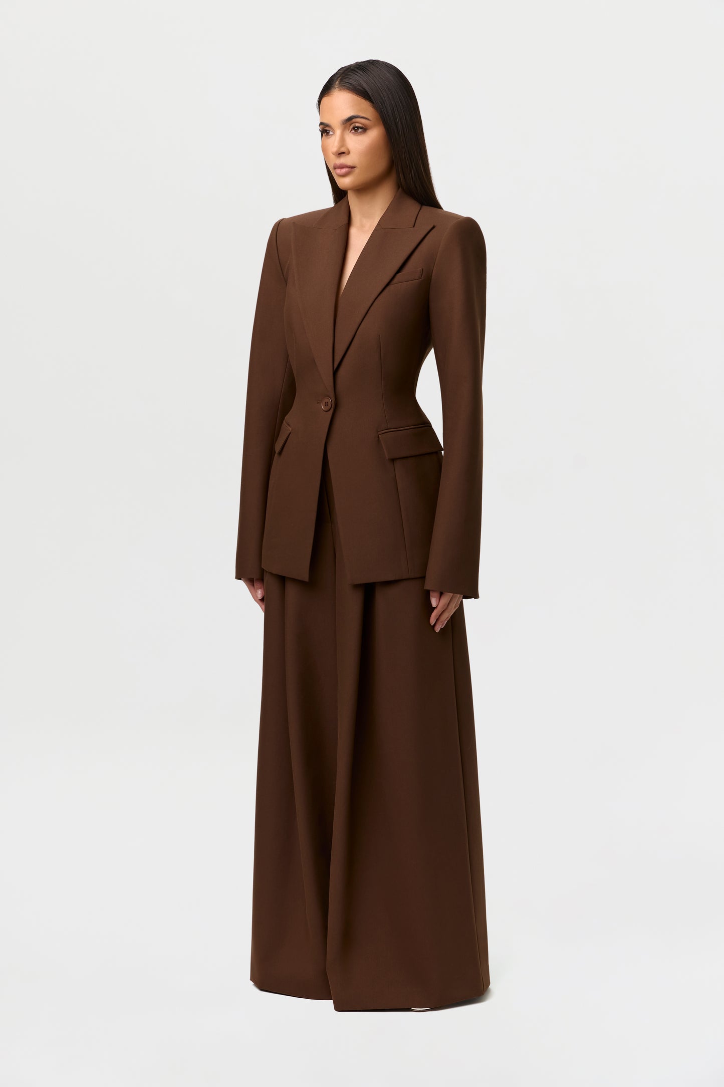 Power Shoulder Fitted Suit Blazer