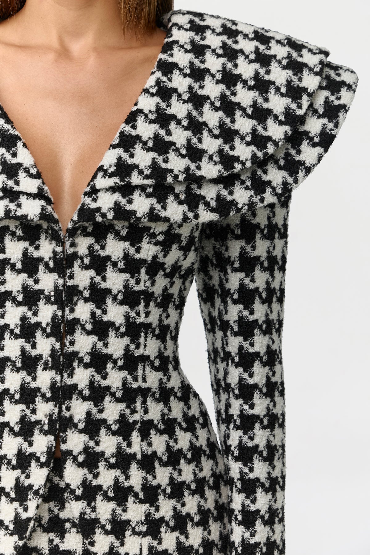 Suiting Houndstooth Fitted Blazer