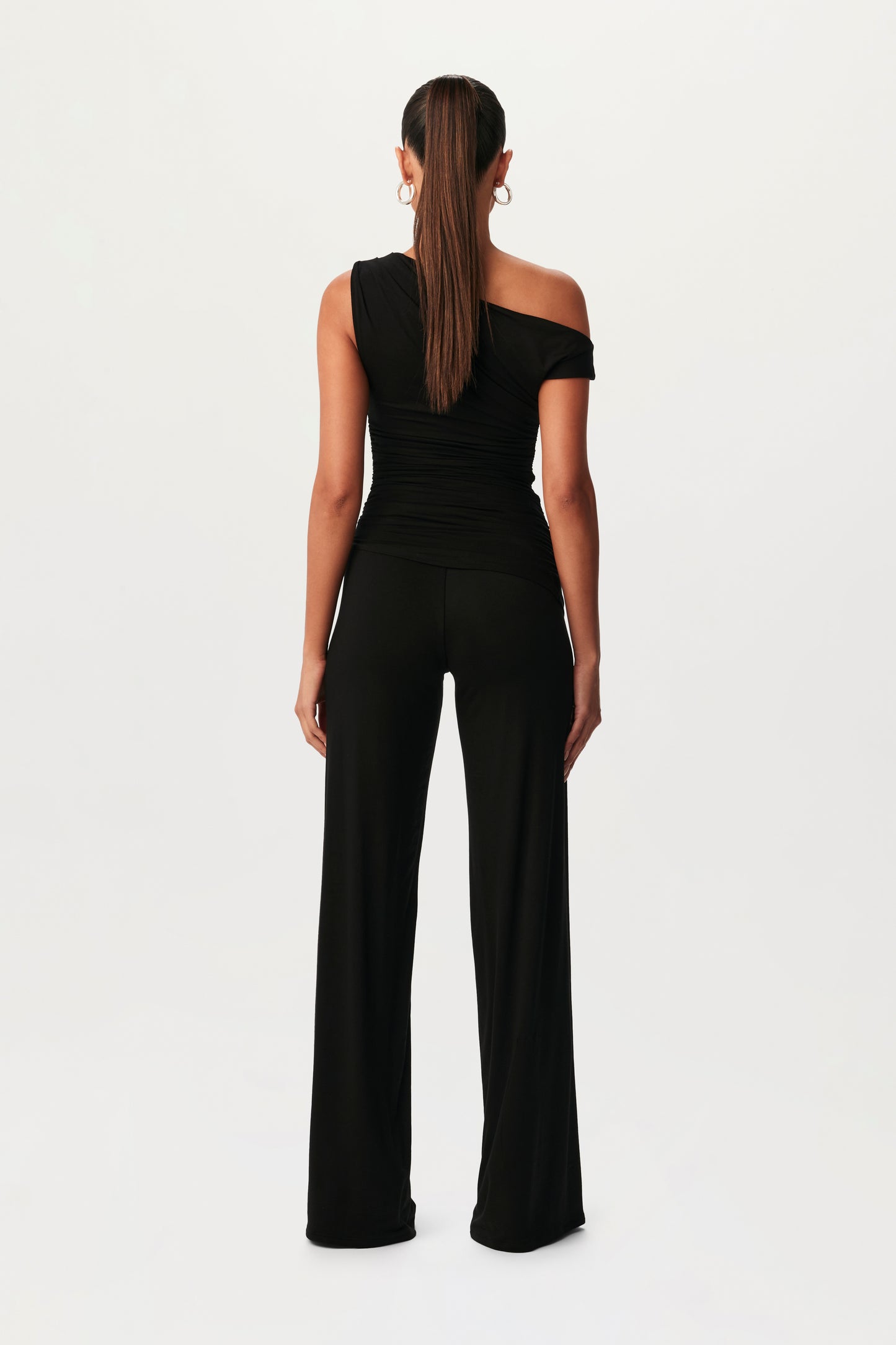 Smooth Off-Shoulder Asymmetrical Top