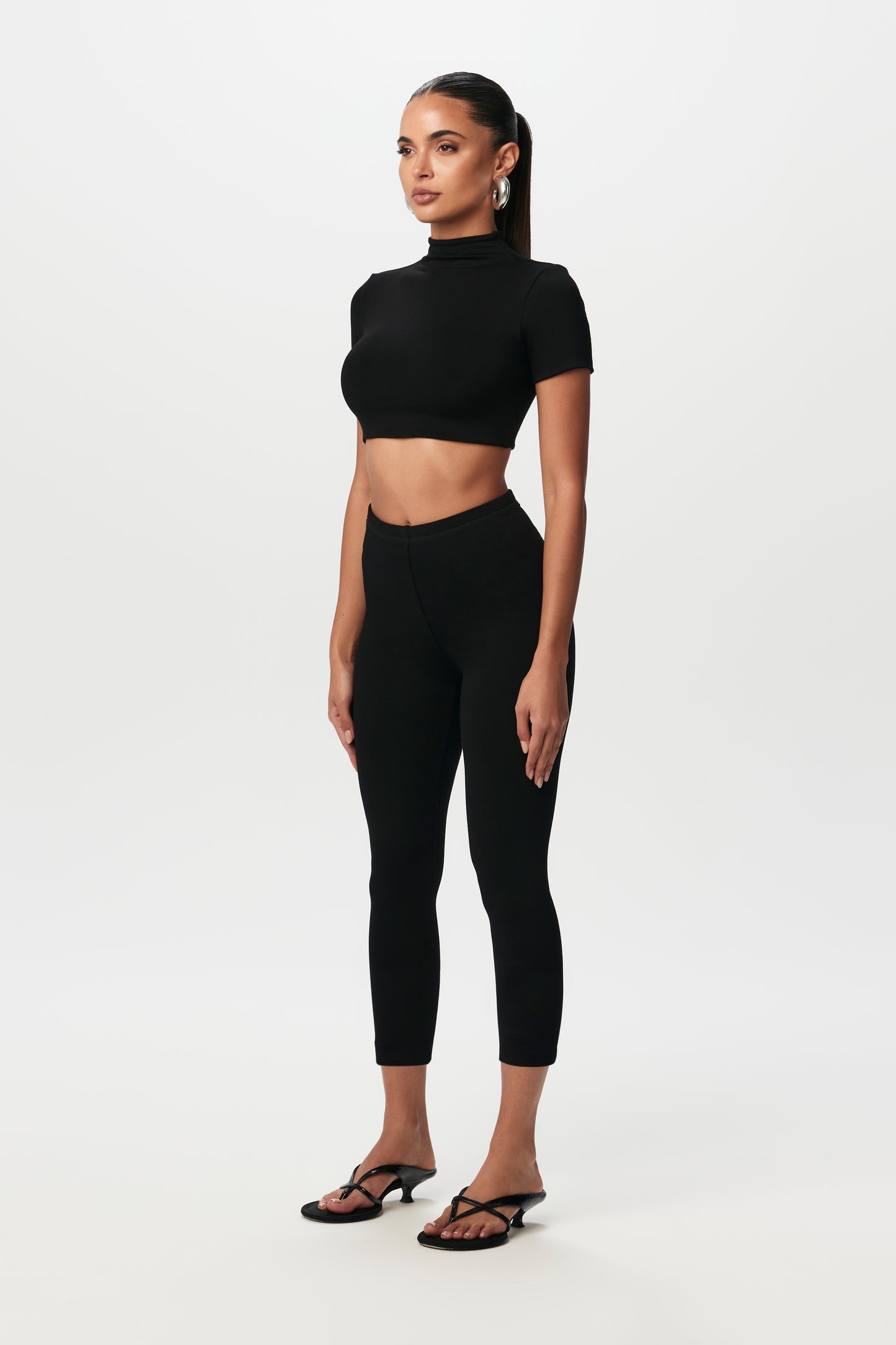 Smooth Cropped Legging Set